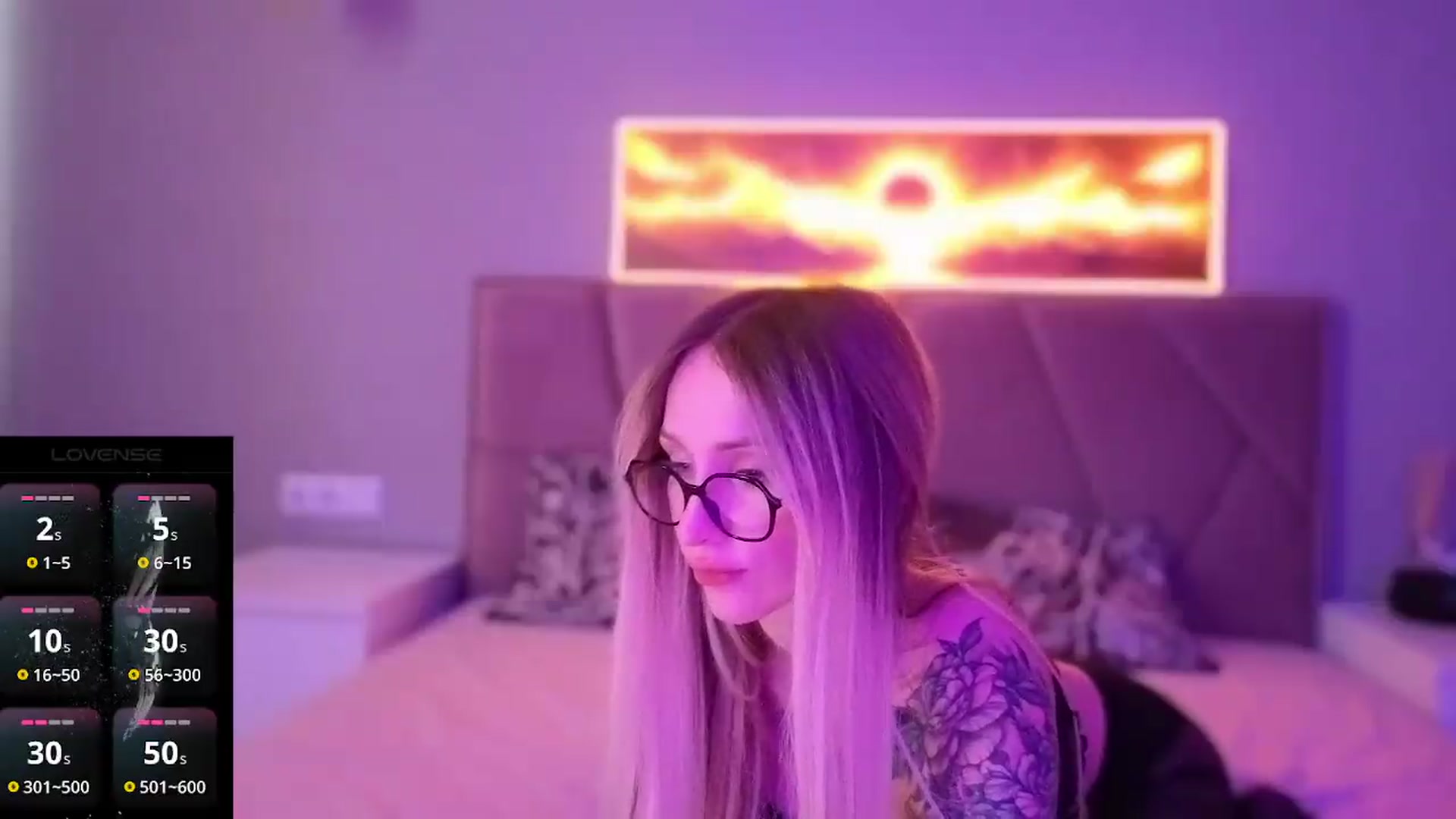 Gallery image thumbnail from Hot_ALISA's myfreecams stream on, 08/14/2026, 11:36 image 16 of 20