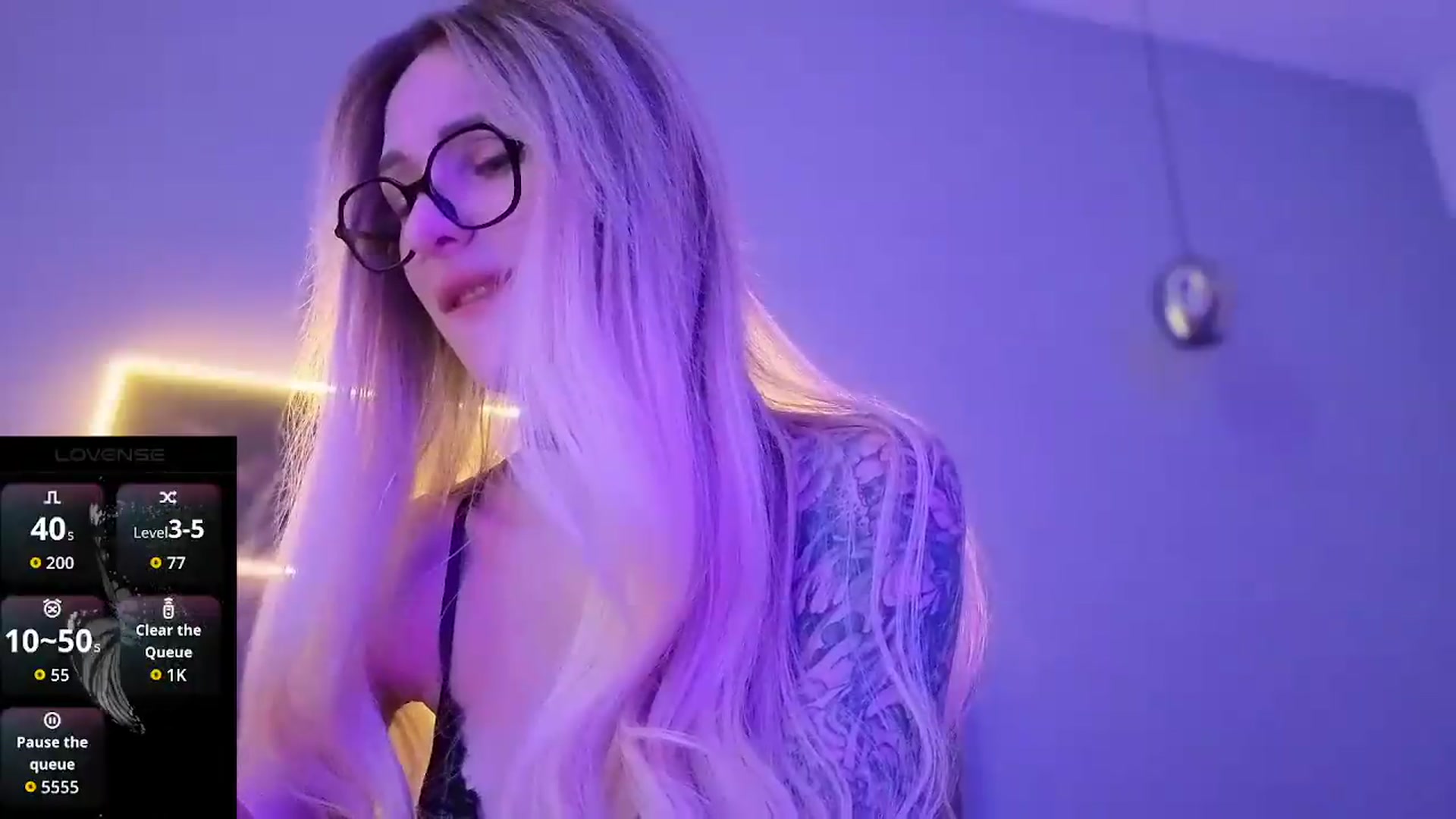 Gallery image thumbnail from Hot_ALISA's myfreecams stream on, 08/15/2026, 10:14 image 12 of 20