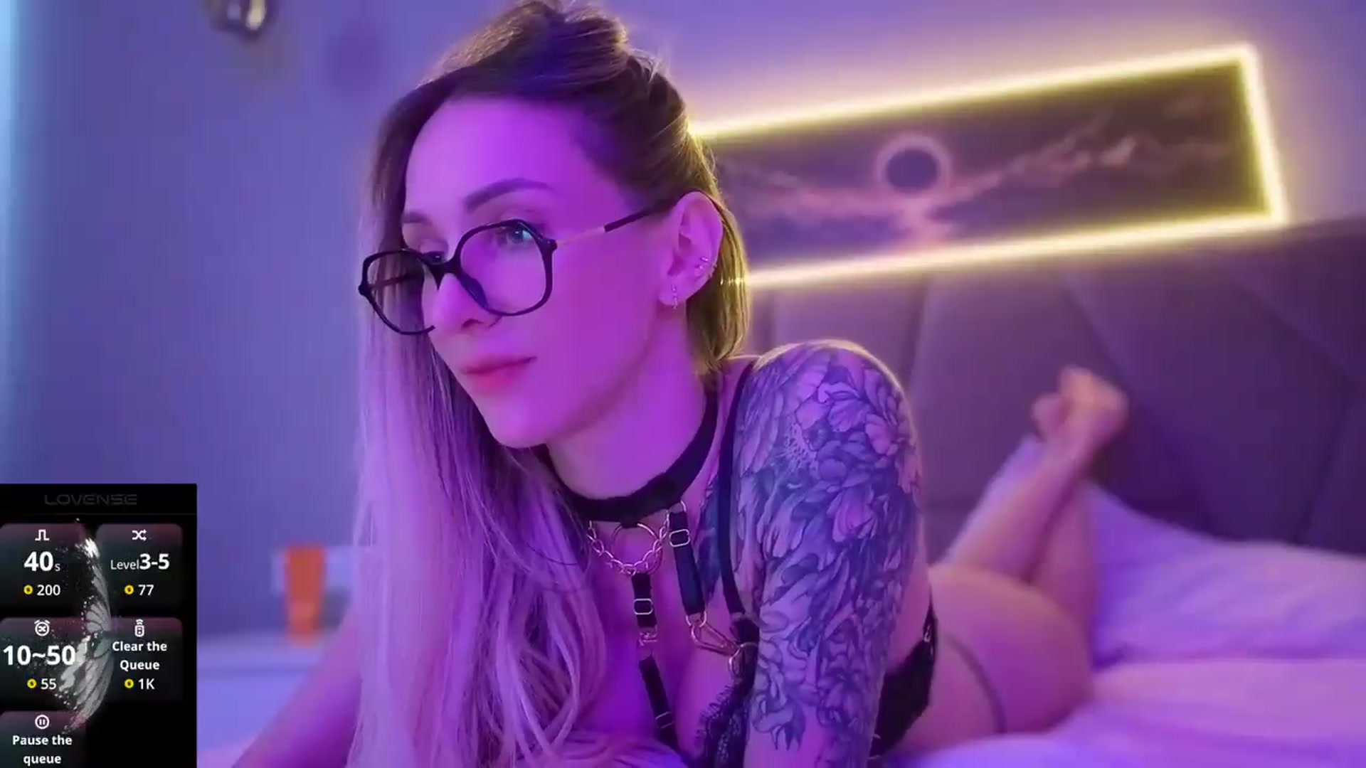 Gallery image thumbnail from Hot_ALISA's myfreecams stream on, 08/17/2026, 10:38 image 5 of 20