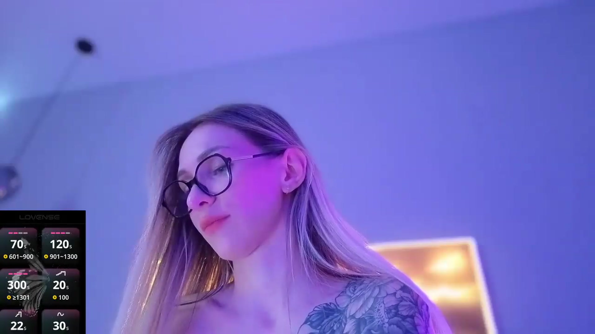 Gallery image thumbnail from Hot_ALISA's myfreecams stream on, 08/29/2026, 14:49 image 6 of 20