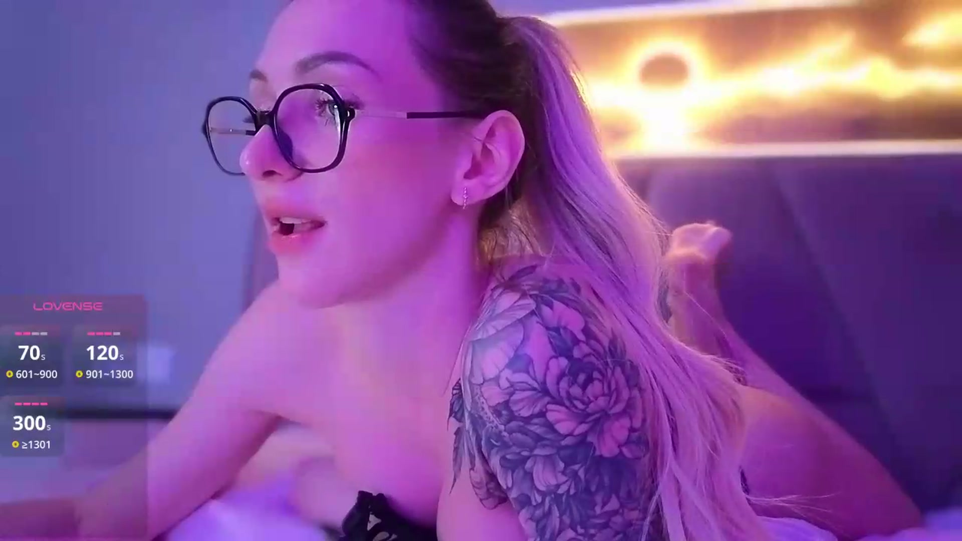Gallery image thumbnail from Hot_ALISA's myfreecams stream on, 08/31/2026, 13:47 image 13 of 20