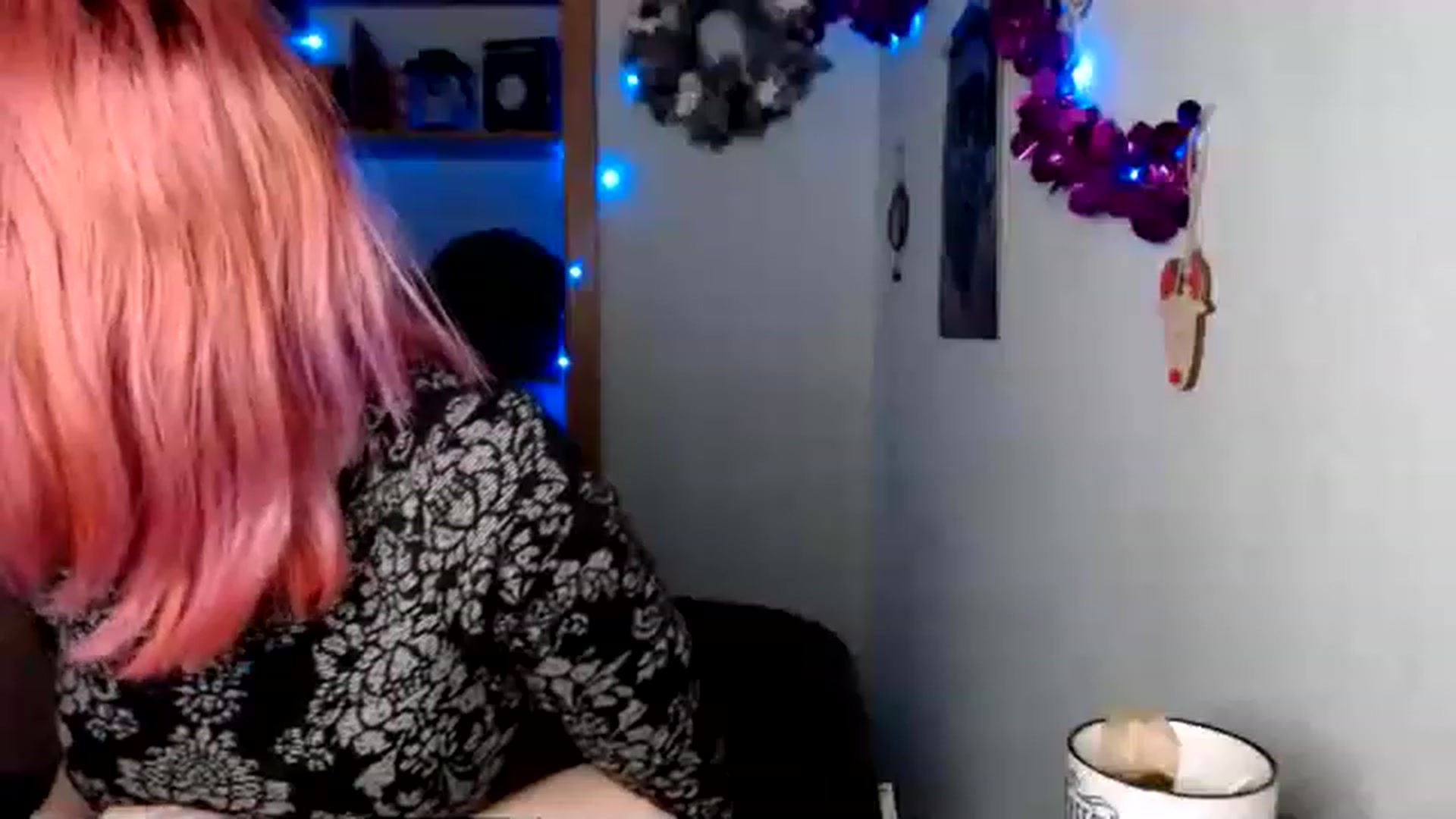 Gallery image thumbnail from Hot_Agata's myfreecams stream on, 12/01/2022, 14:28 image 19 of 20