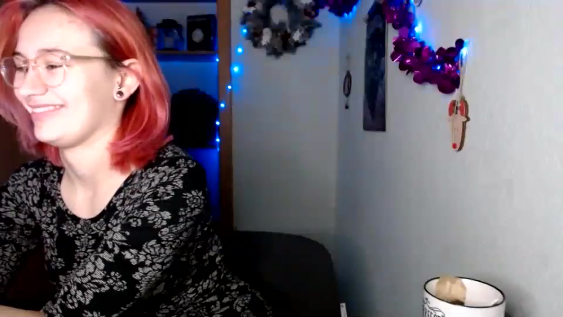 Gallery image thumbnail from Hot_Agata's myfreecams stream on, 12/01/2022, 14:28 image 17 of 20