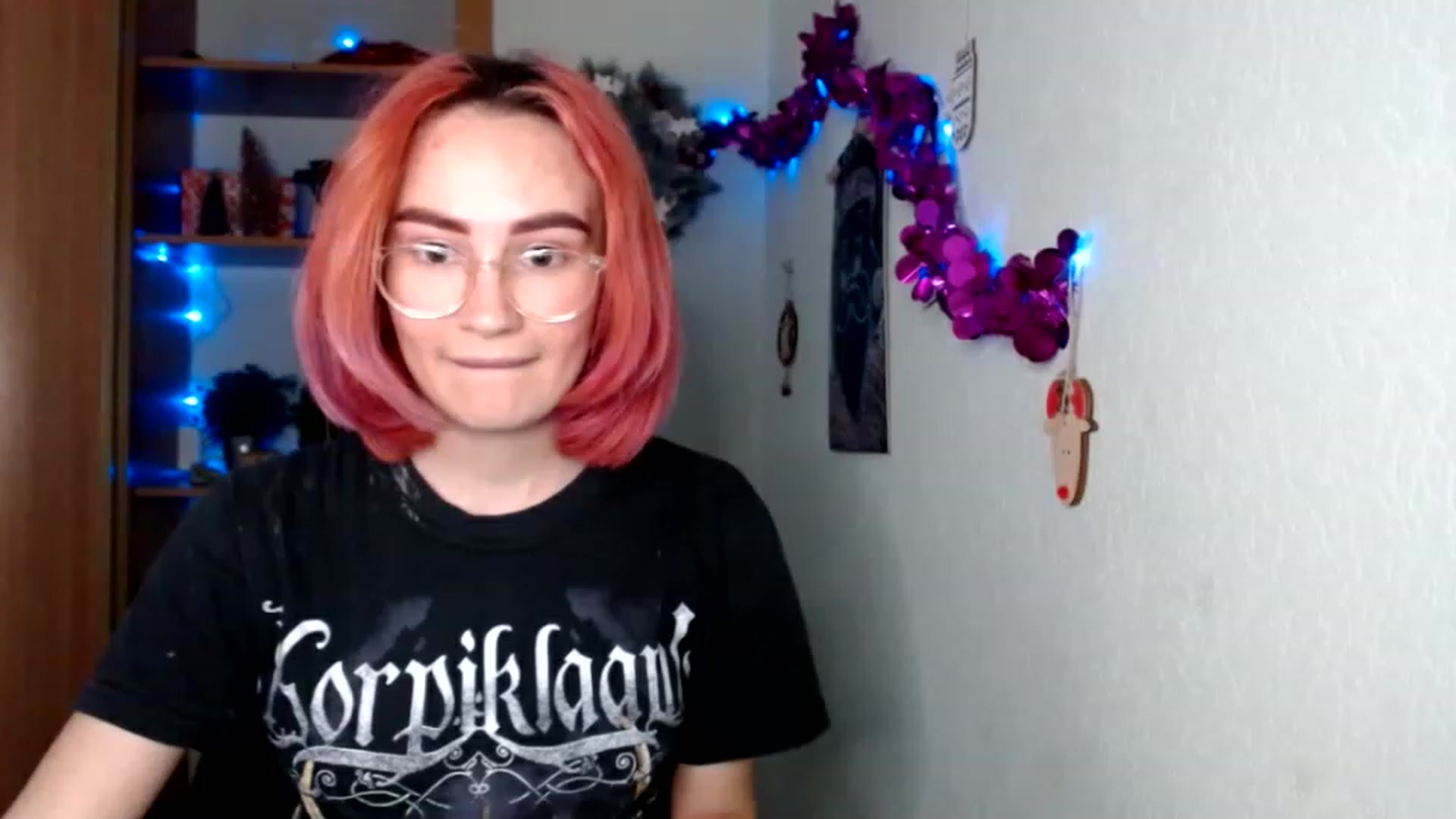 Gallery image thumbnail from Hot_Agata's myfreecams stream on, 12/04/2022, 14:20 image 10 of 20