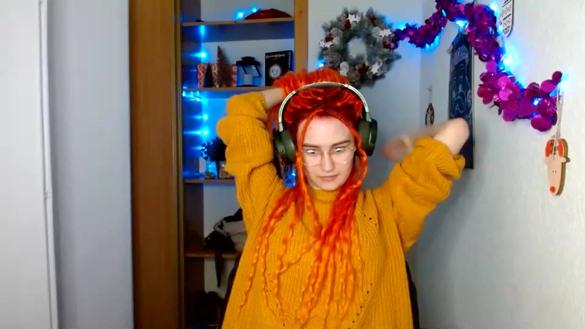 Gallery image thumbnail from Hot_Agata's myfreecams stream on, 12/08/2022, 12:45 image 5 of 20
