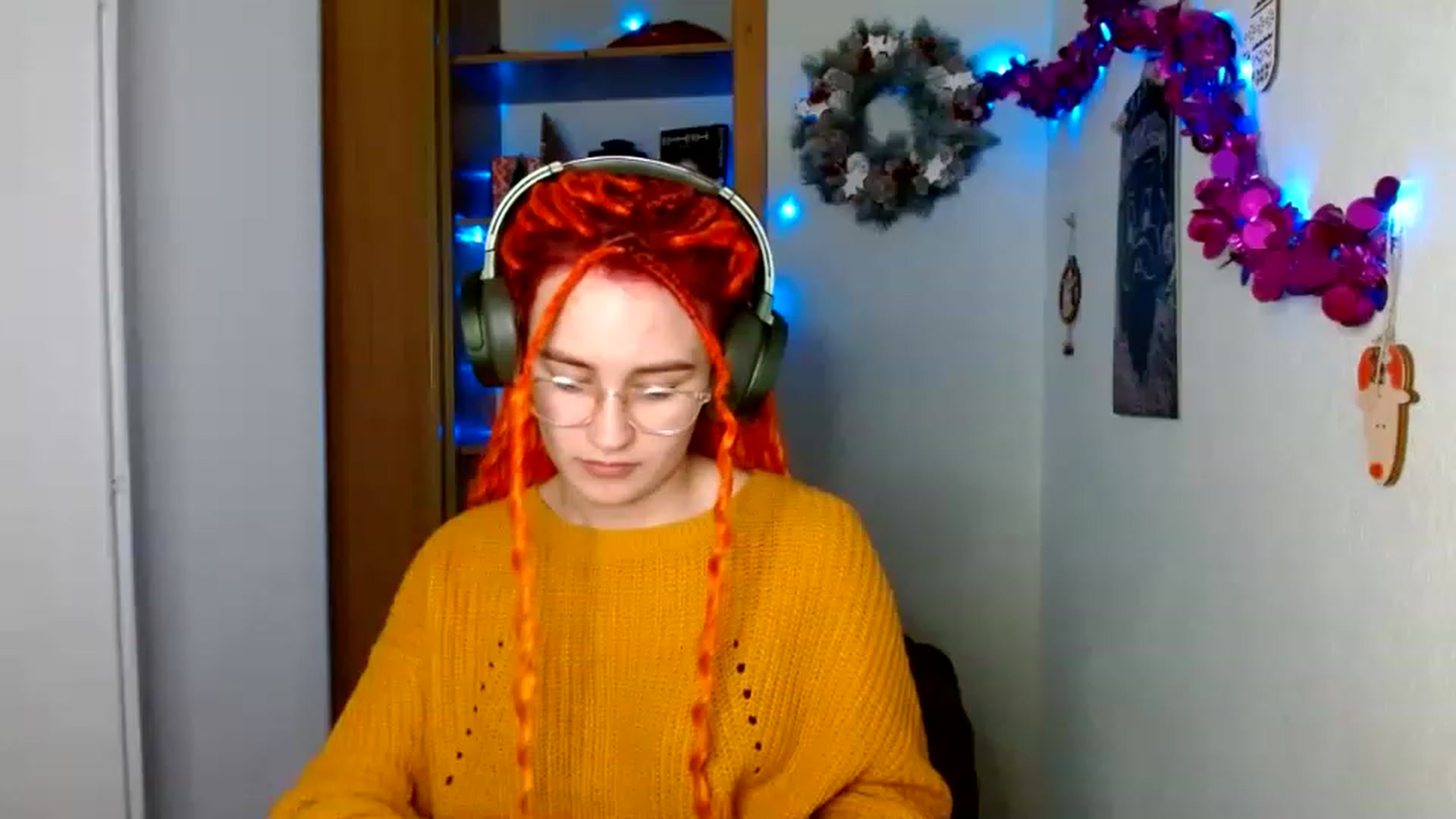 Gallery image thumbnail from Hot_Agata's myfreecams stream on, 12/08/2022, 13:05 image 12 of 20