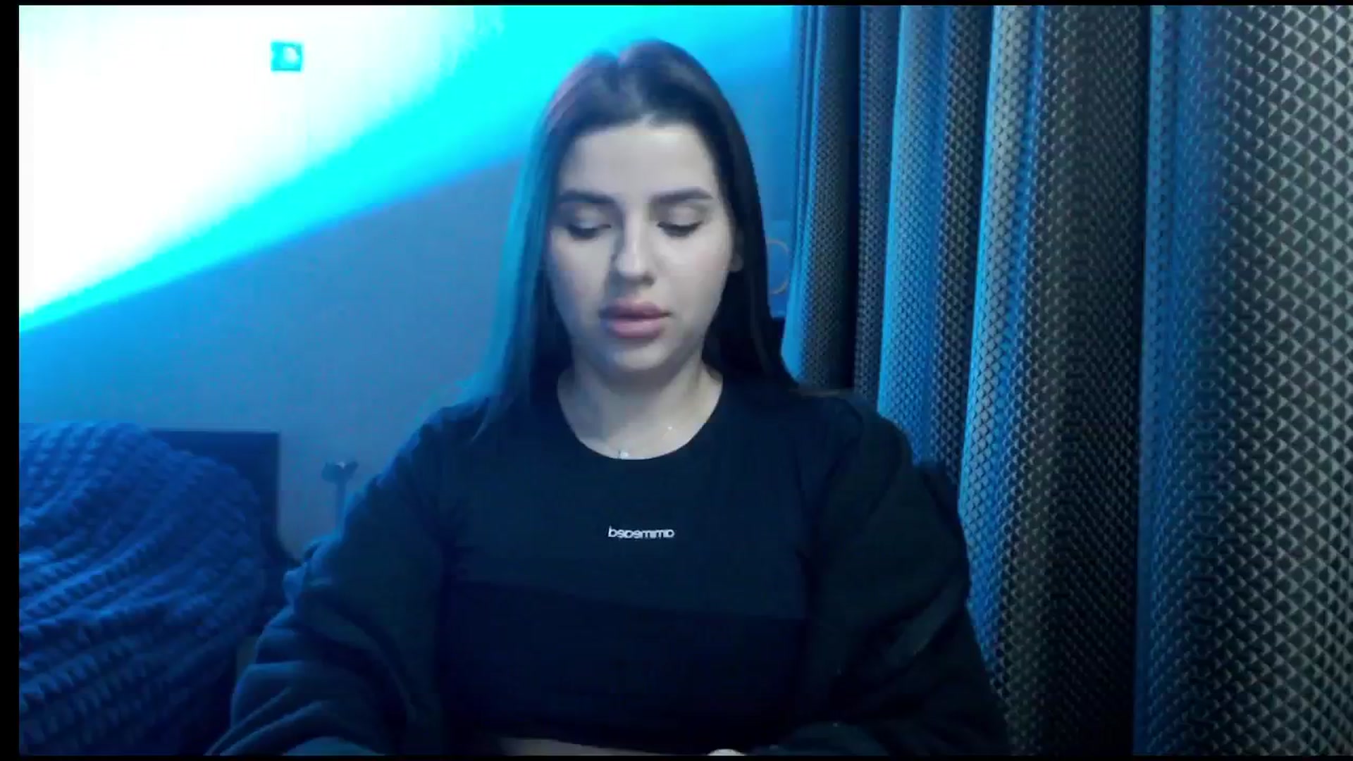 Gallery image thumbnail from Hot_Ann_Ivy's myfreecams stream on, 12/05/2024, 14:22 image 7 of 20