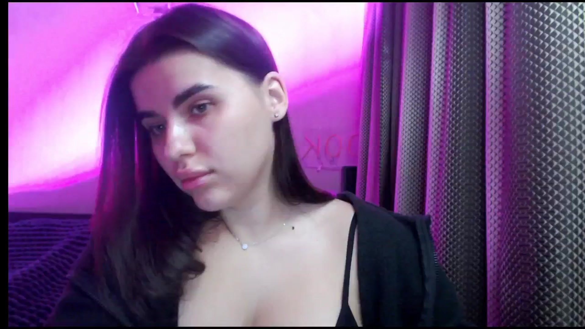 Gallery image thumbnail from Hot_Ann_Ivy's myfreecams stream on, 12/29/2024, 15:18 image 2 of 20