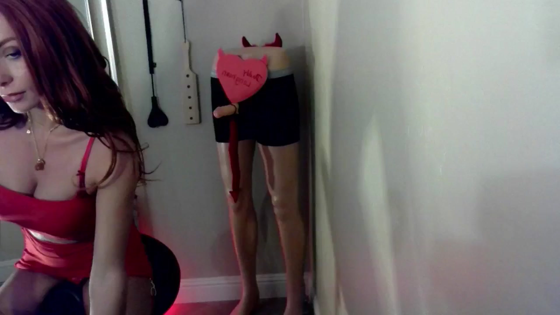 Gallery image thumbnail from Hot_As_Hell's myfreecams stream on, 09/24/2024, 22:44 image 2 of 20