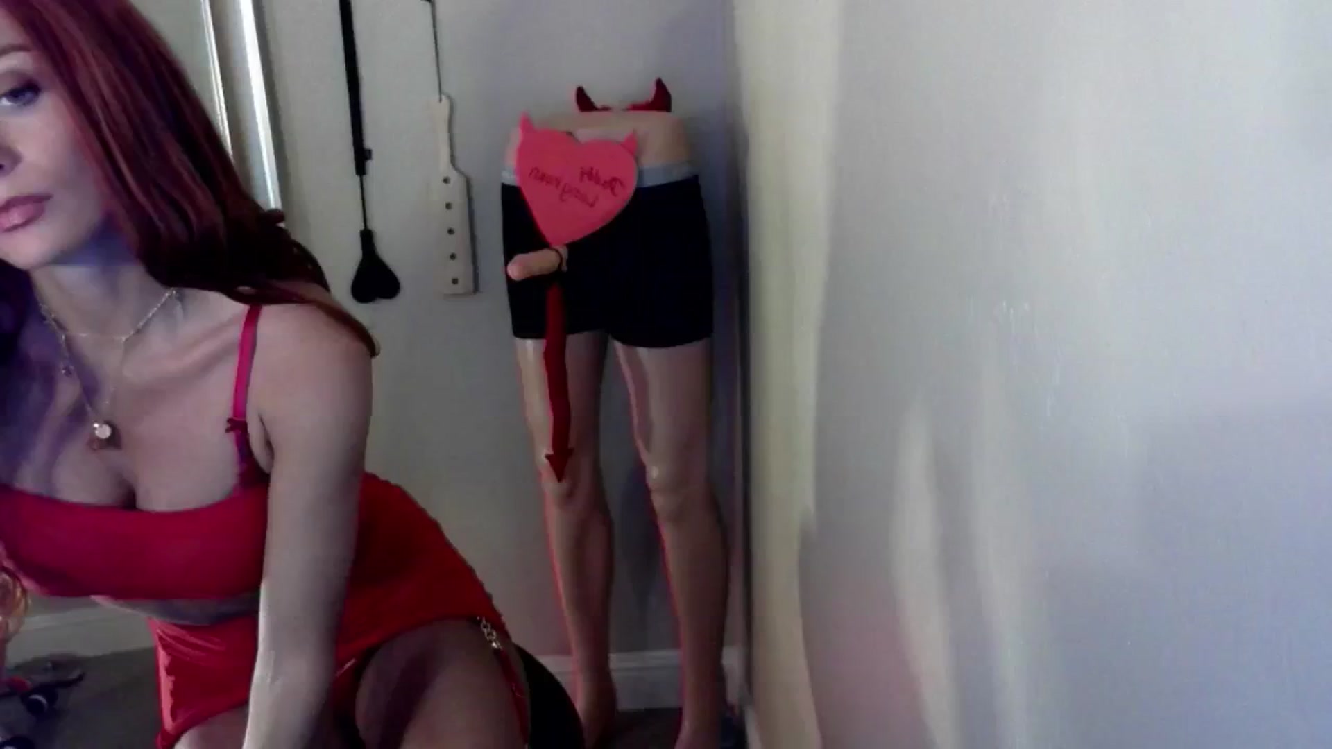 Gallery image thumbnail from Hot_As_Hell's myfreecams stream on, 09/24/2024, 22:44 image 8 of 20