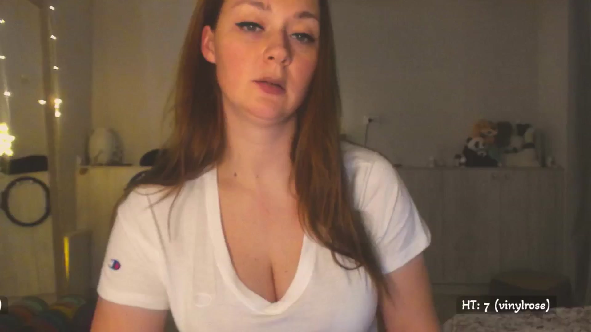 Gallery image thumbnail from Hot_Bun's myfreecams stream on, 04/16/2025, 24:51 image 5 of 20