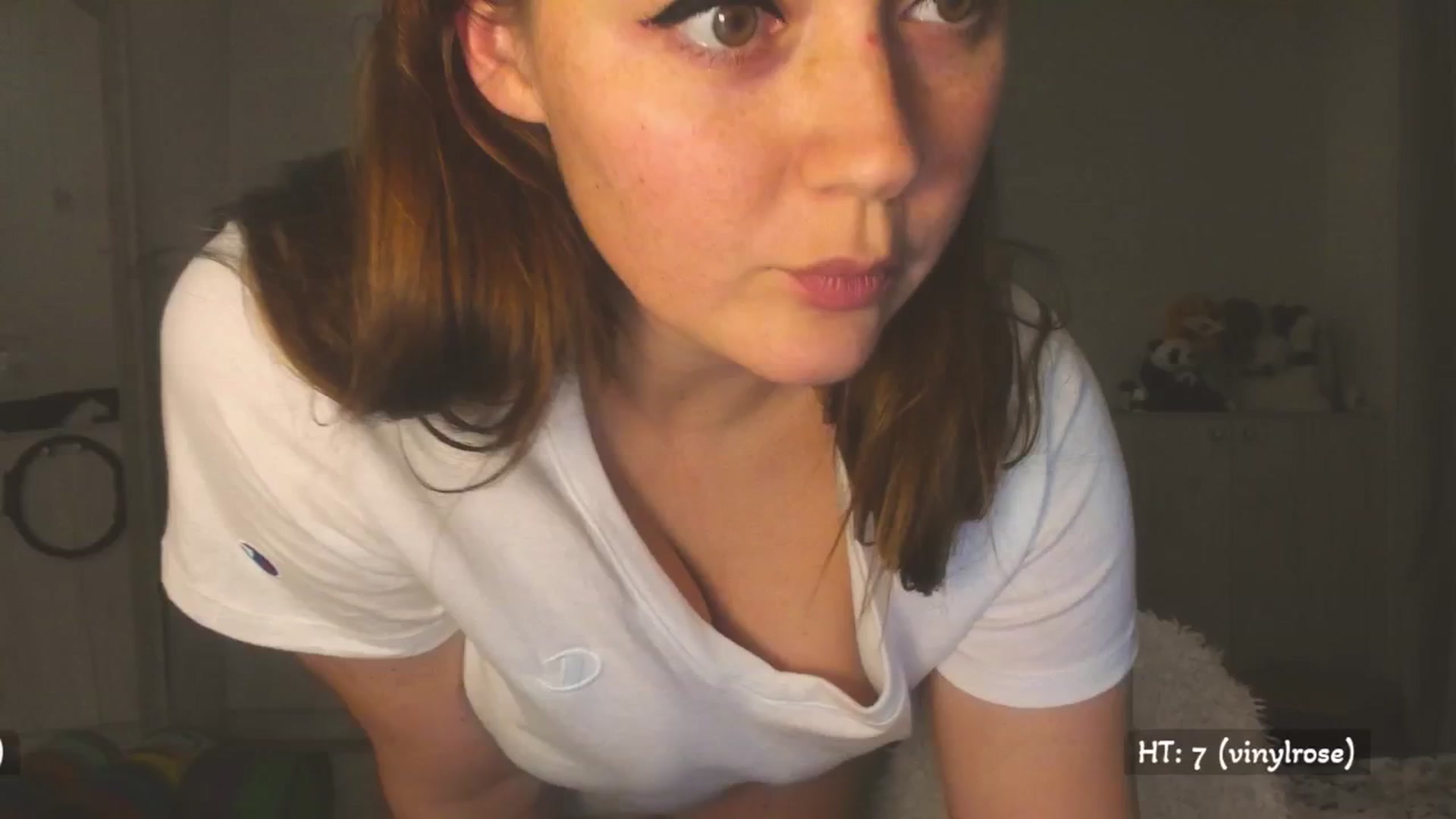 Gallery image thumbnail from Hot_Bun's myfreecams stream on, 04/16/2025, 24:51 image 10 of 20