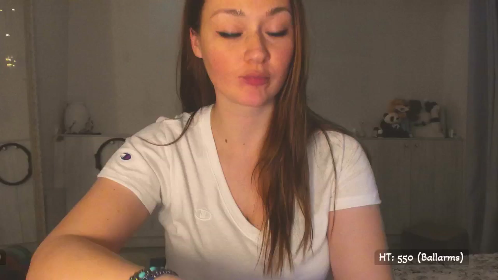 Gallery image thumbnail from Hot_Bun's myfreecams stream on, 04/16/2025, 01:56 image 20 of 20