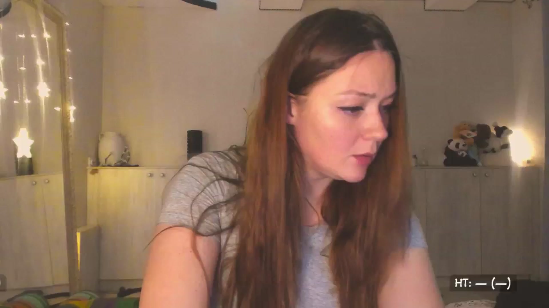 Gallery image thumbnail from Hot_Bun's myfreecams stream on, 04/18/2025, 24:01 image 2 of 20