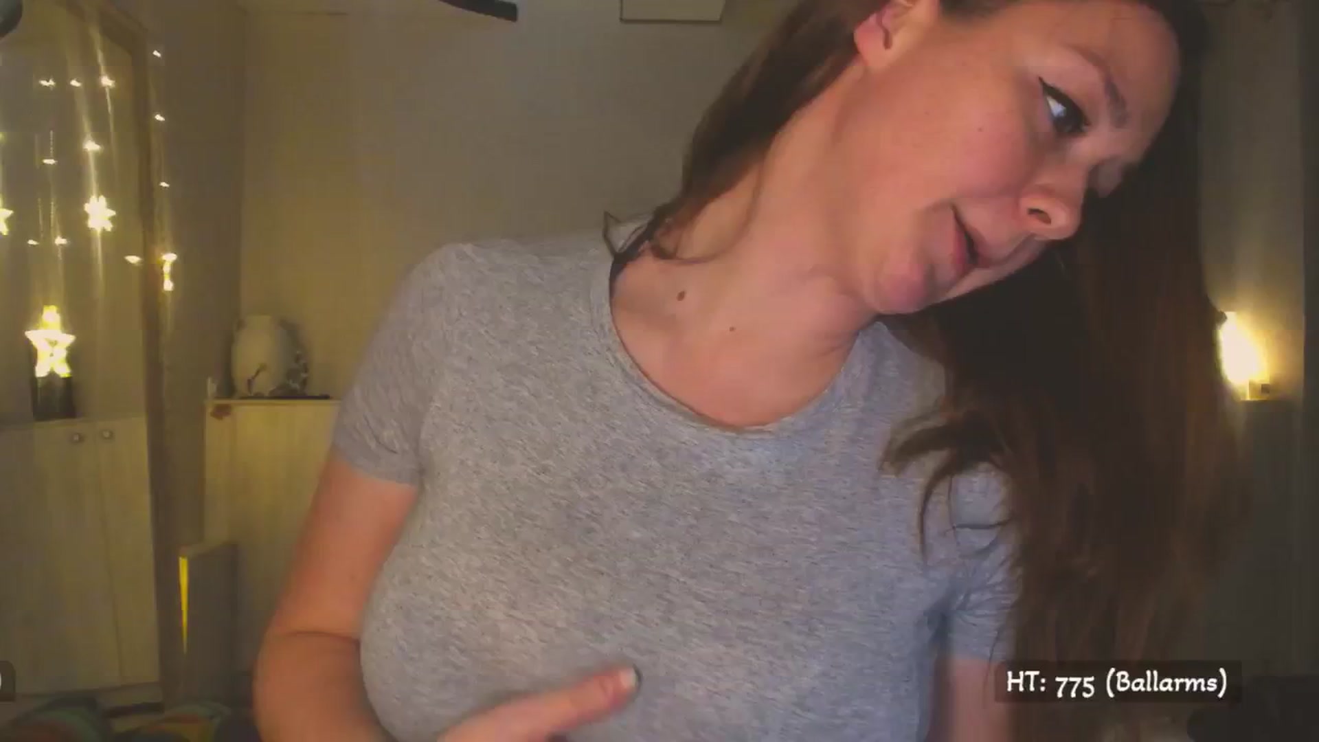 Gallery image thumbnail from Hot_Bun's myfreecams stream on, 04/18/2025, 01:52 image 1 of 20