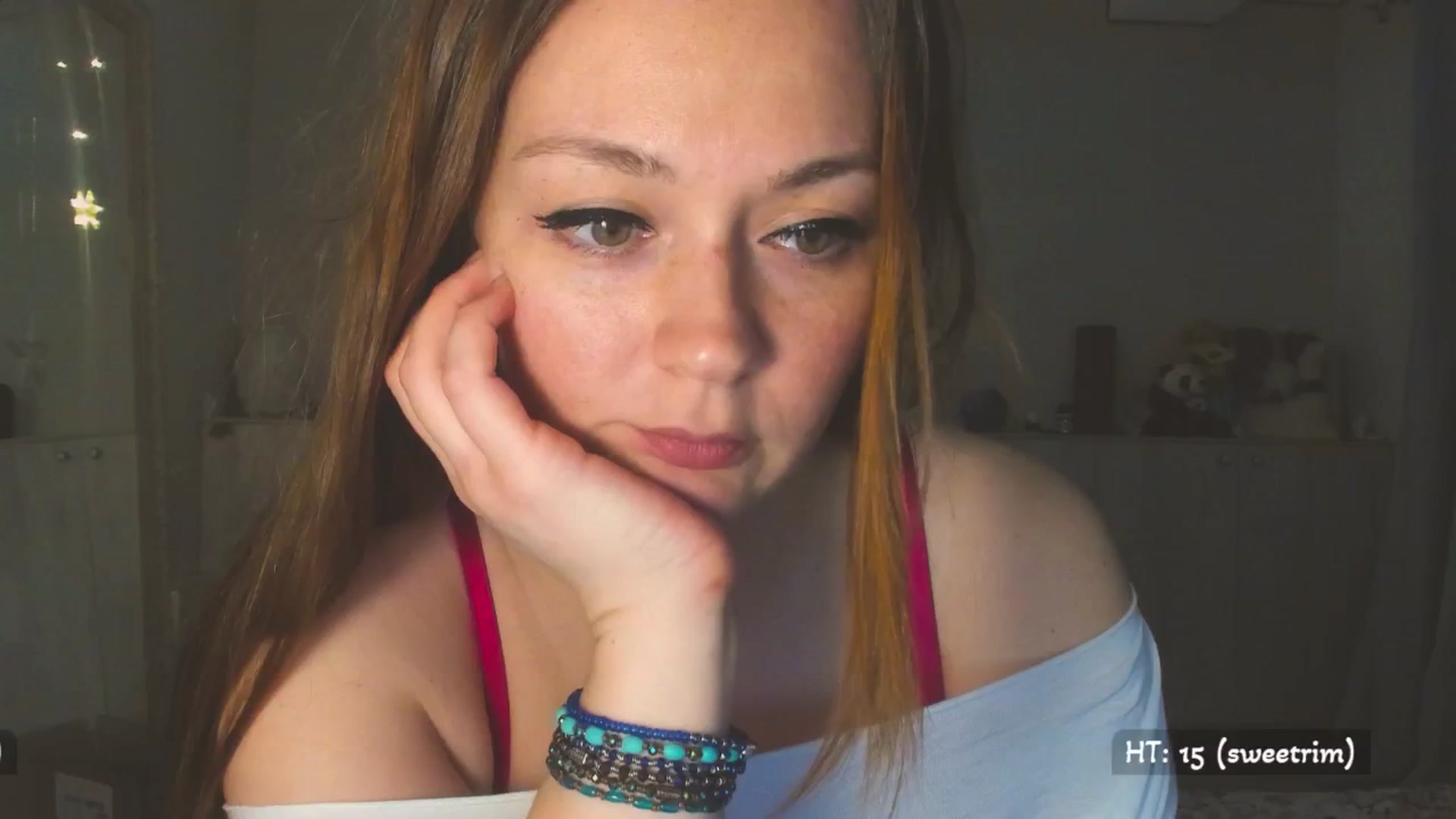 Gallery image thumbnail from Hot_Bun's myfreecams stream on, 04/20/2025, 24:00 image 3 of 20