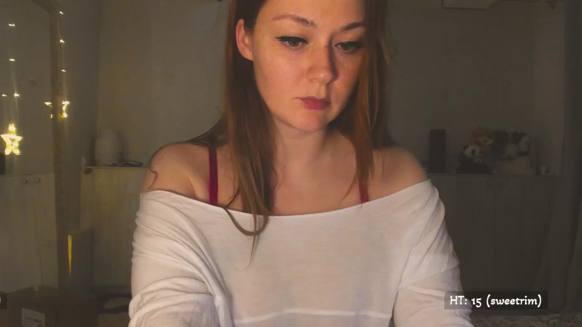 Gallery image thumbnail from Hot_Bun's myfreecams stream on, 04/20/2025, 24:00 image 5 of 20