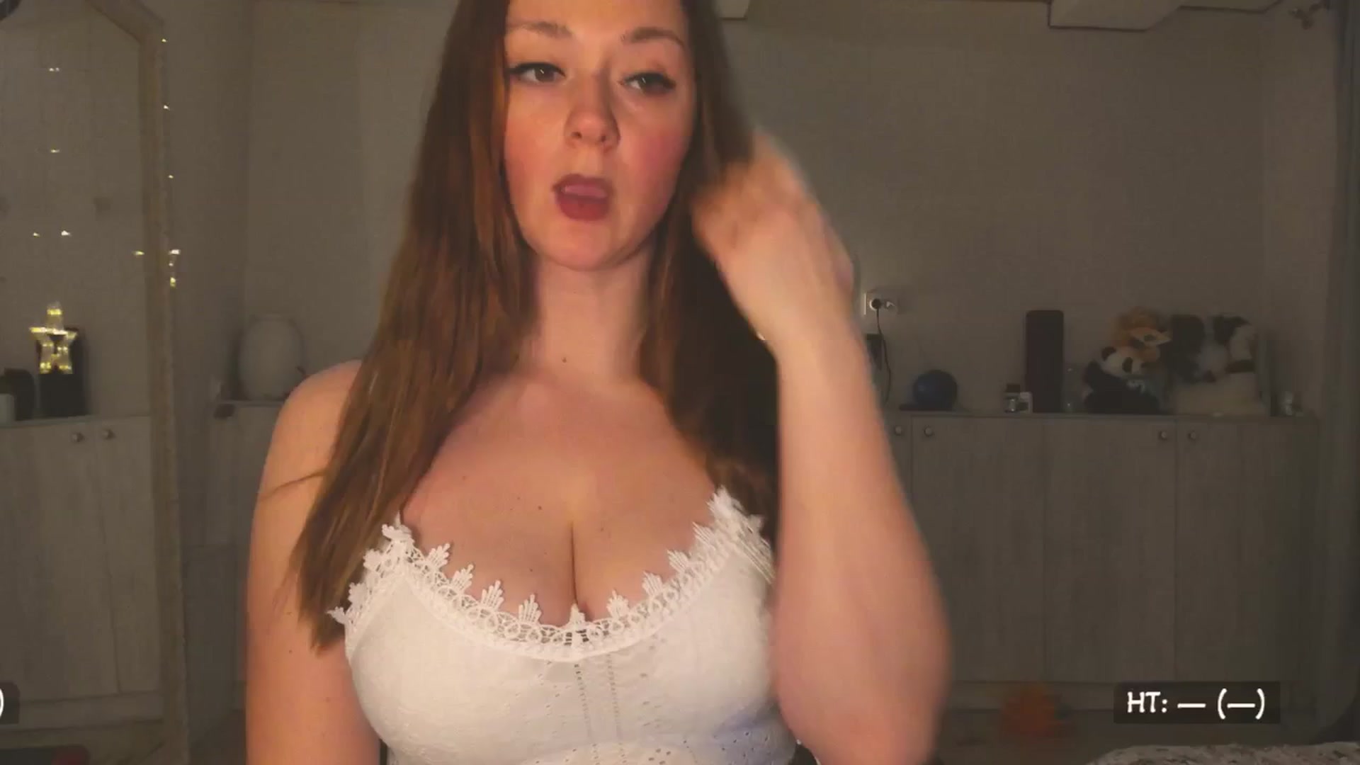 Gallery image thumbnail from Hot_Bun's myfreecams stream on, 04/25/2025, 01:08 image 6 of 20