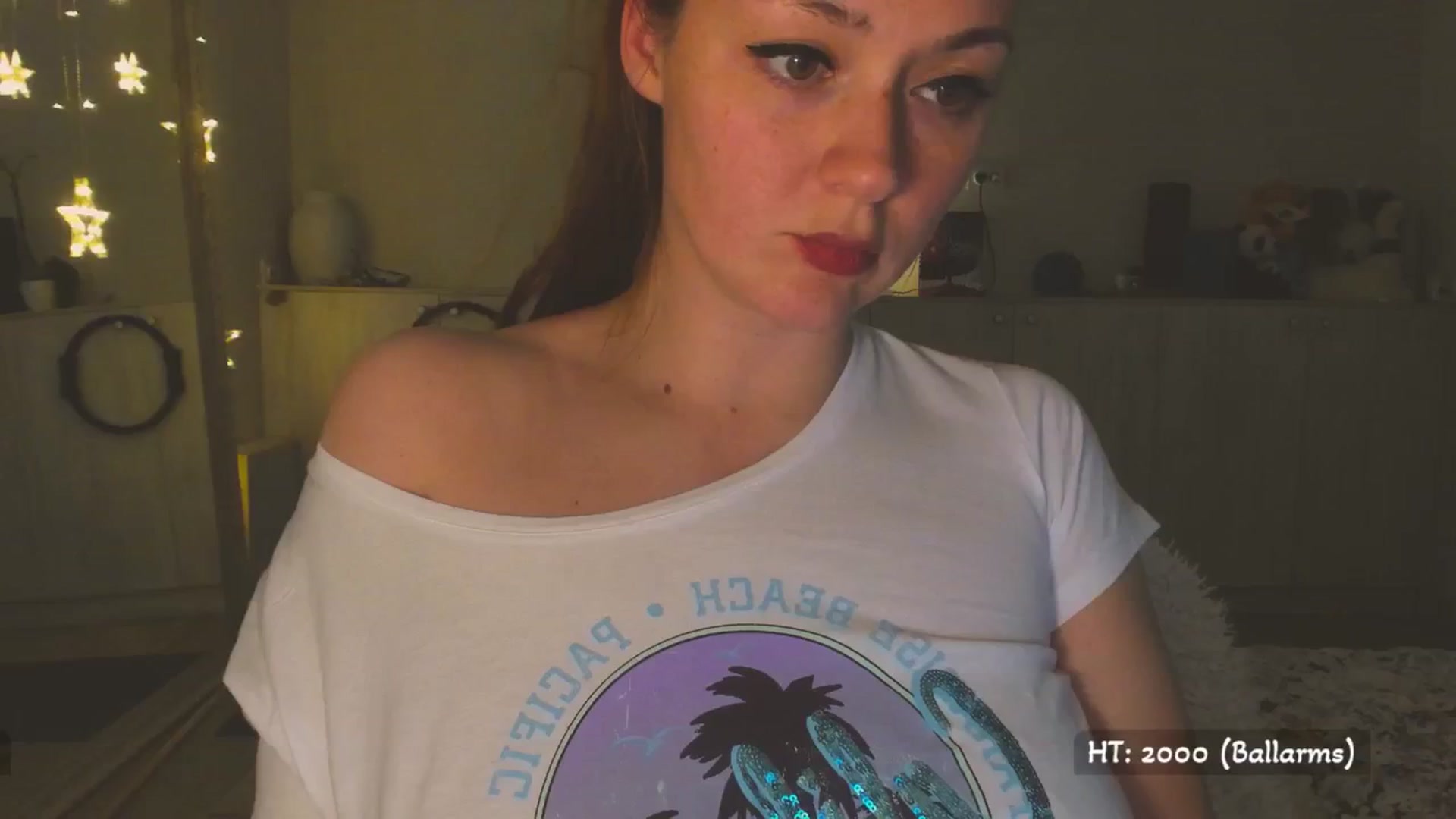Gallery image thumbnail from Hot_Bun's myfreecams stream on, 05/01/2025, 01:20 image 8 of 20