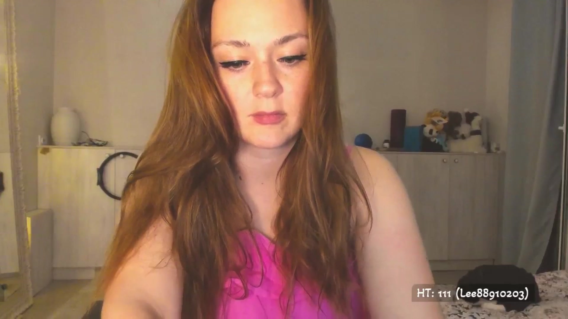 Gallery image thumbnail from Hot_Bun's myfreecams stream on, 05/03/2025, 24:56 image 2 of 20