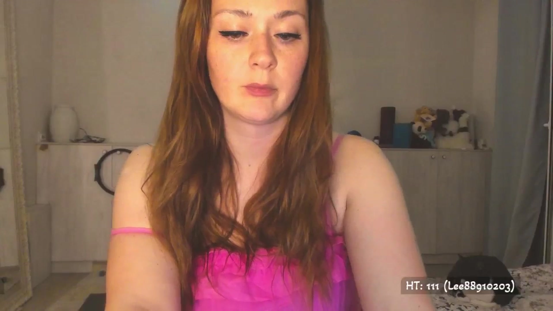 Gallery image thumbnail from Hot_Bun's myfreecams stream on, 05/03/2025, 24:56 image 13 of 20