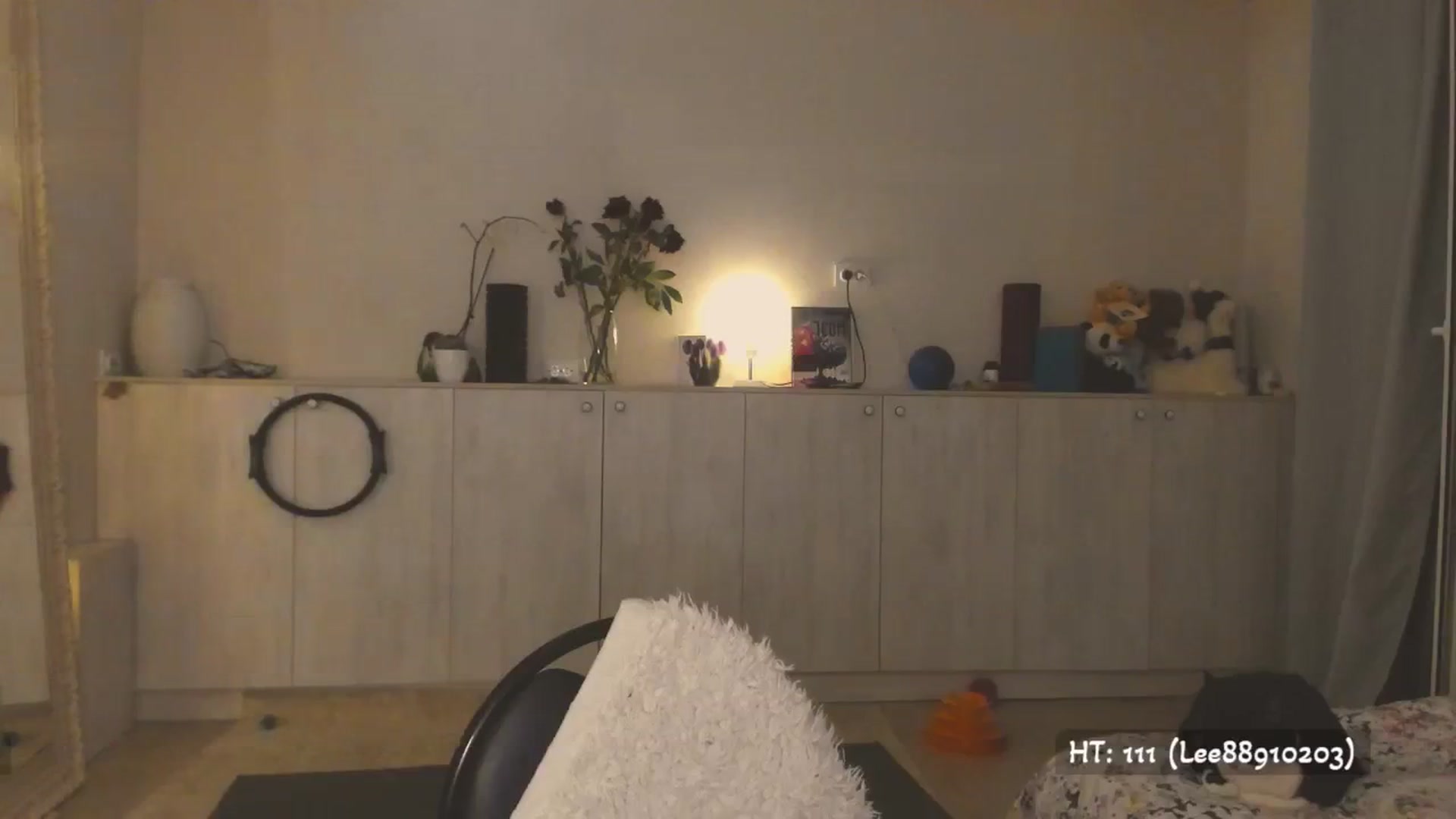 Gallery image thumbnail from Hot_Bun's myfreecams stream on, 05/03/2025, 24:56 image 9 of 20