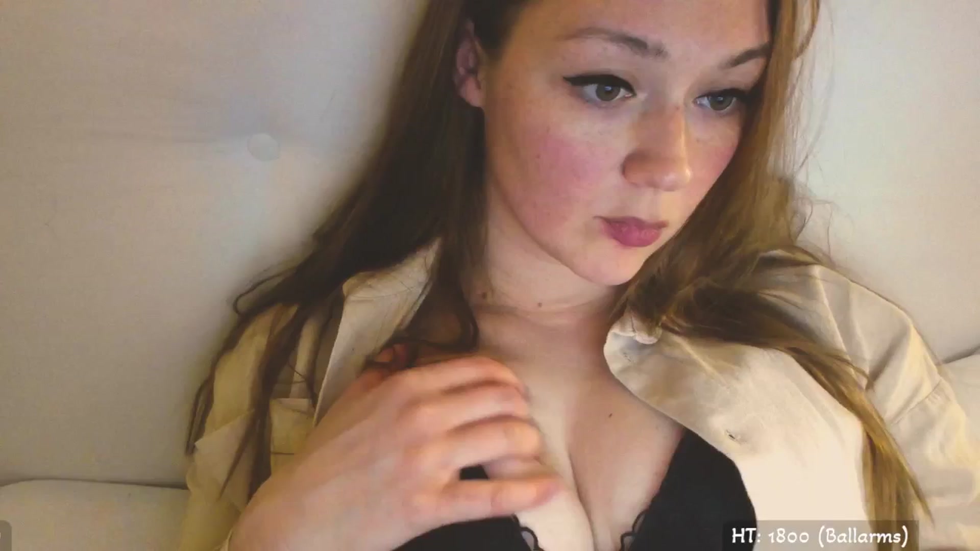 Gallery image thumbnail from Hot_Bun's myfreecams stream on, 05/05/2025, 01:08 image 20 of 20