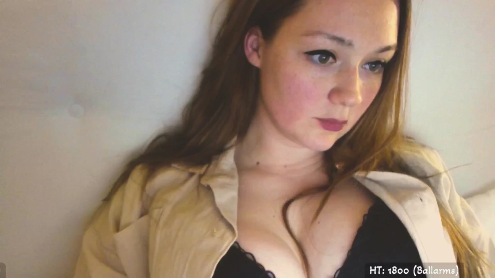Gallery image thumbnail from Hot_Bun's myfreecams stream on, 05/05/2025, 01:08 image 13 of 20