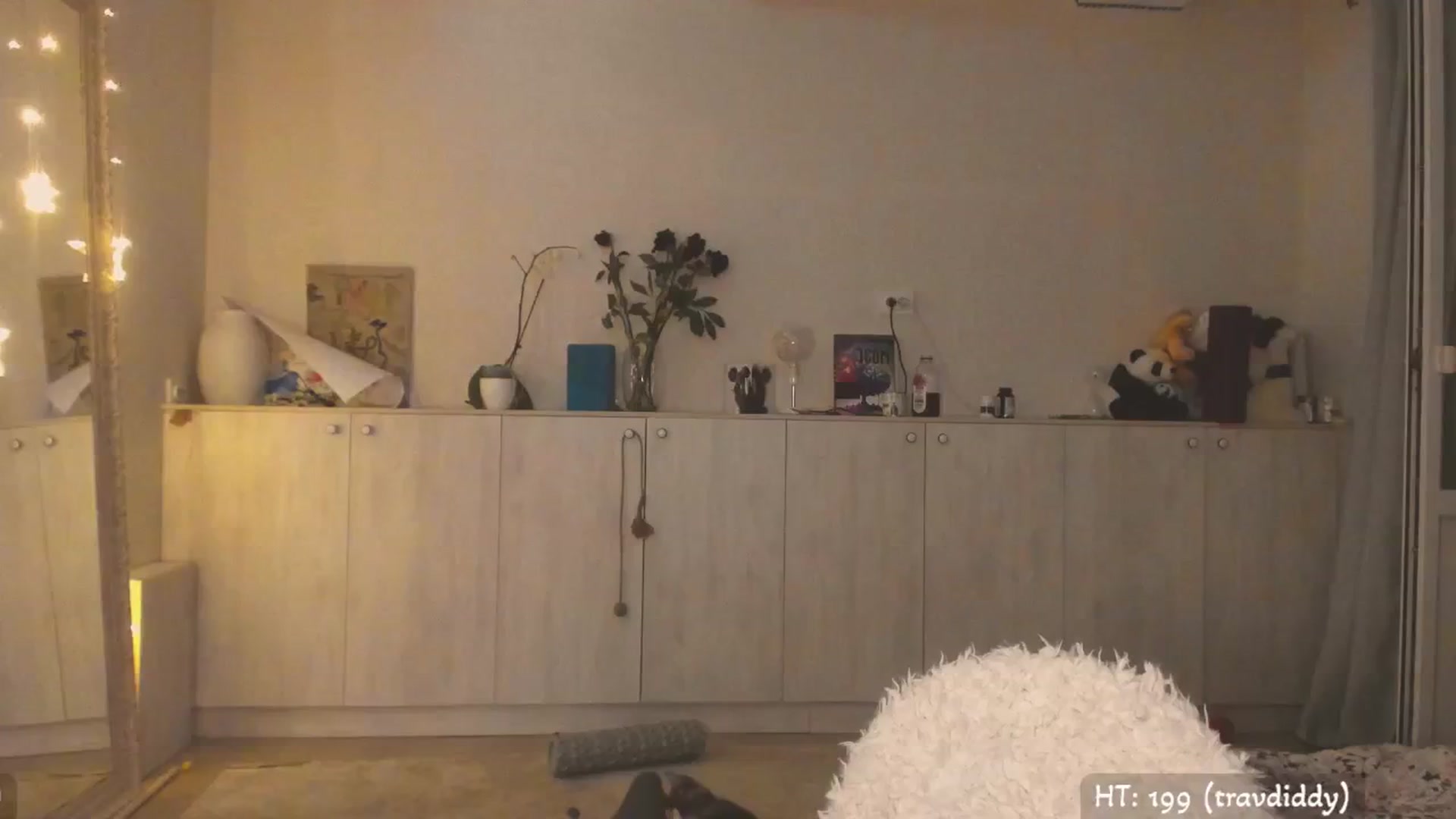 Gallery image thumbnail from Hot_Bun's myfreecams stream on, 05/08/2025, 01:45 image 9 of 20