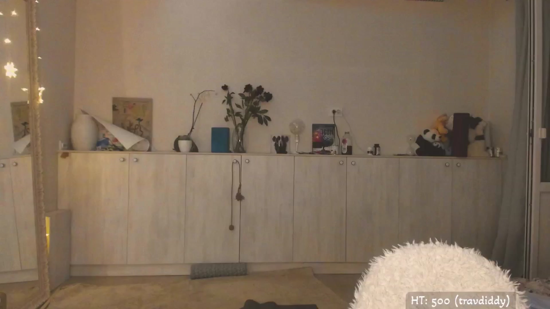 Gallery image thumbnail from Hot_Bun's myfreecams stream on, 05/08/2025, 01:45 image 15 of 20