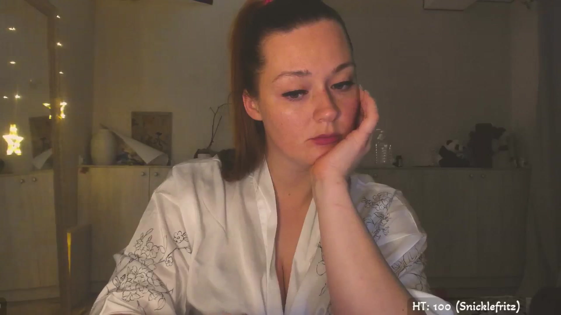 Gallery image thumbnail from Hot_Bun's myfreecams stream on, 05/09/2025, 01:13 image 18 of 20
