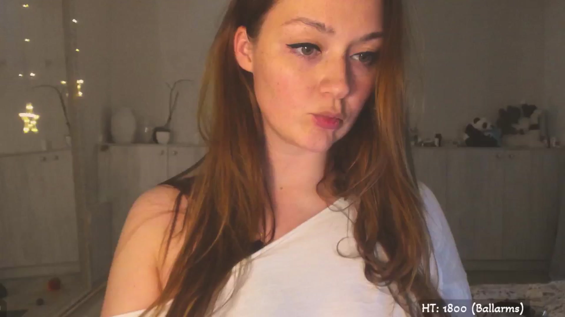 Gallery image thumbnail from Hot_Bun's myfreecams stream on, 05/13/2025, 02:01 image 3 of 20