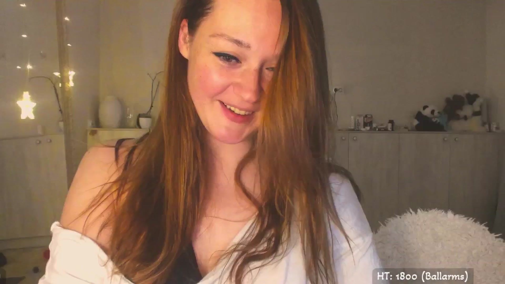 Gallery image thumbnail from Hot_Bun's myfreecams stream on, 05/13/2025, 02:01 image 1 of 20