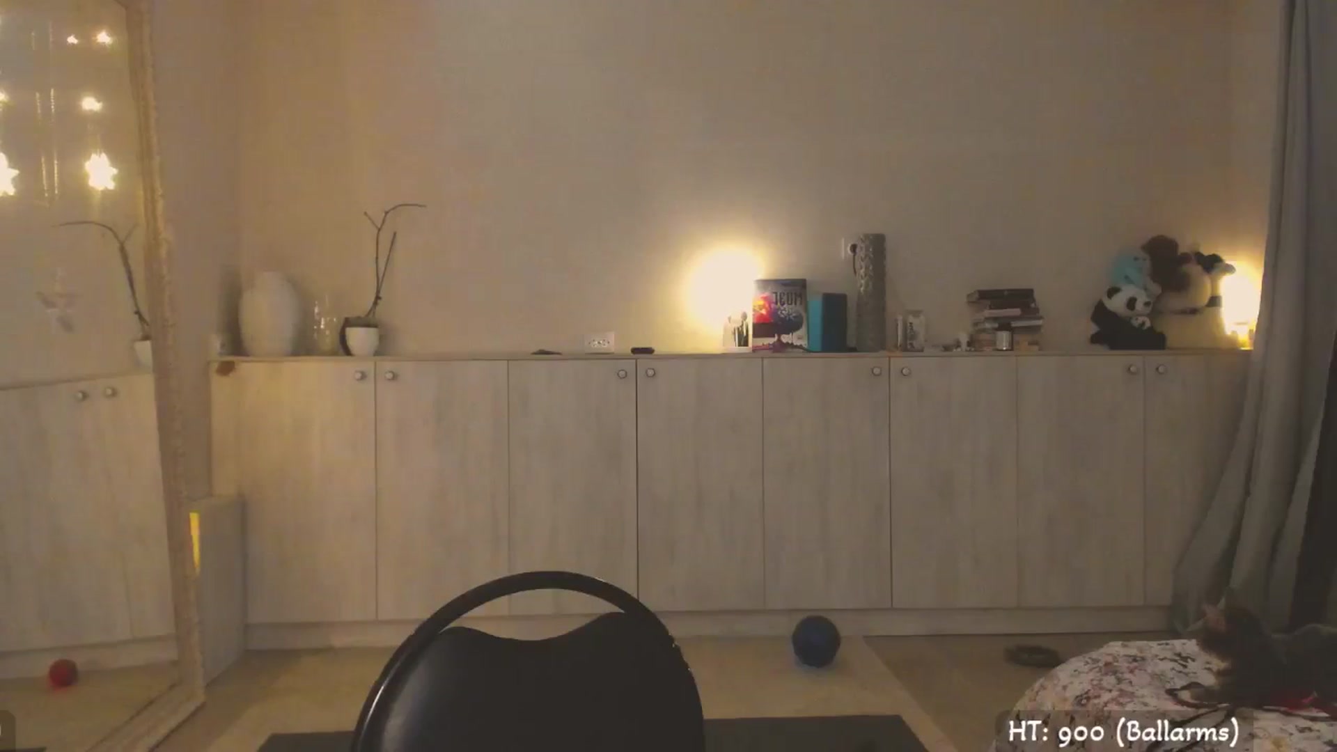 Gallery image thumbnail from Hot_Bun's myfreecams stream on, 05/16/2025, 02:06 image 20 of 20