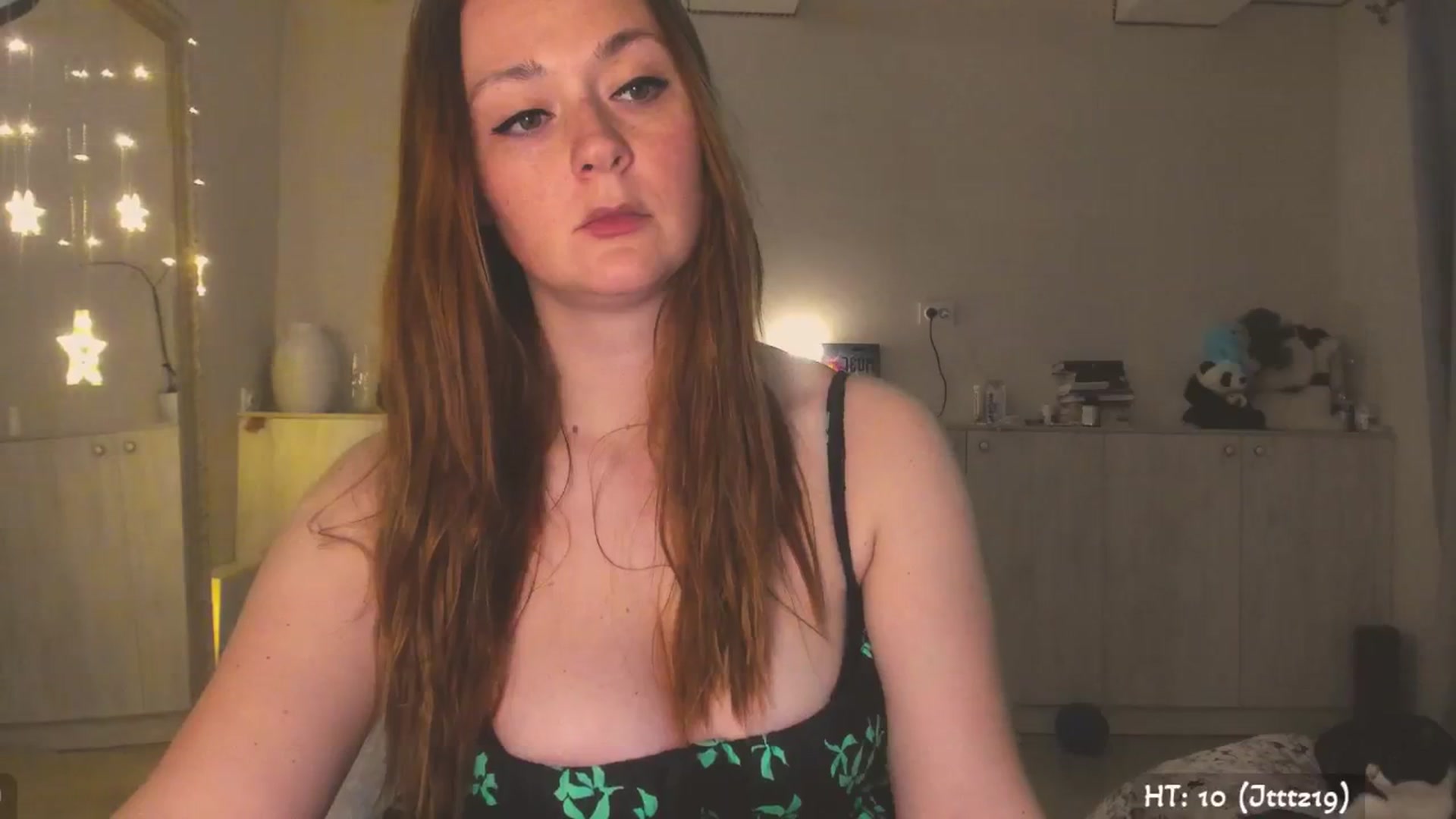 Gallery image thumbnail from Hot_Bun's myfreecams stream on, 05/17/2025, 02:06 image 9 of 20