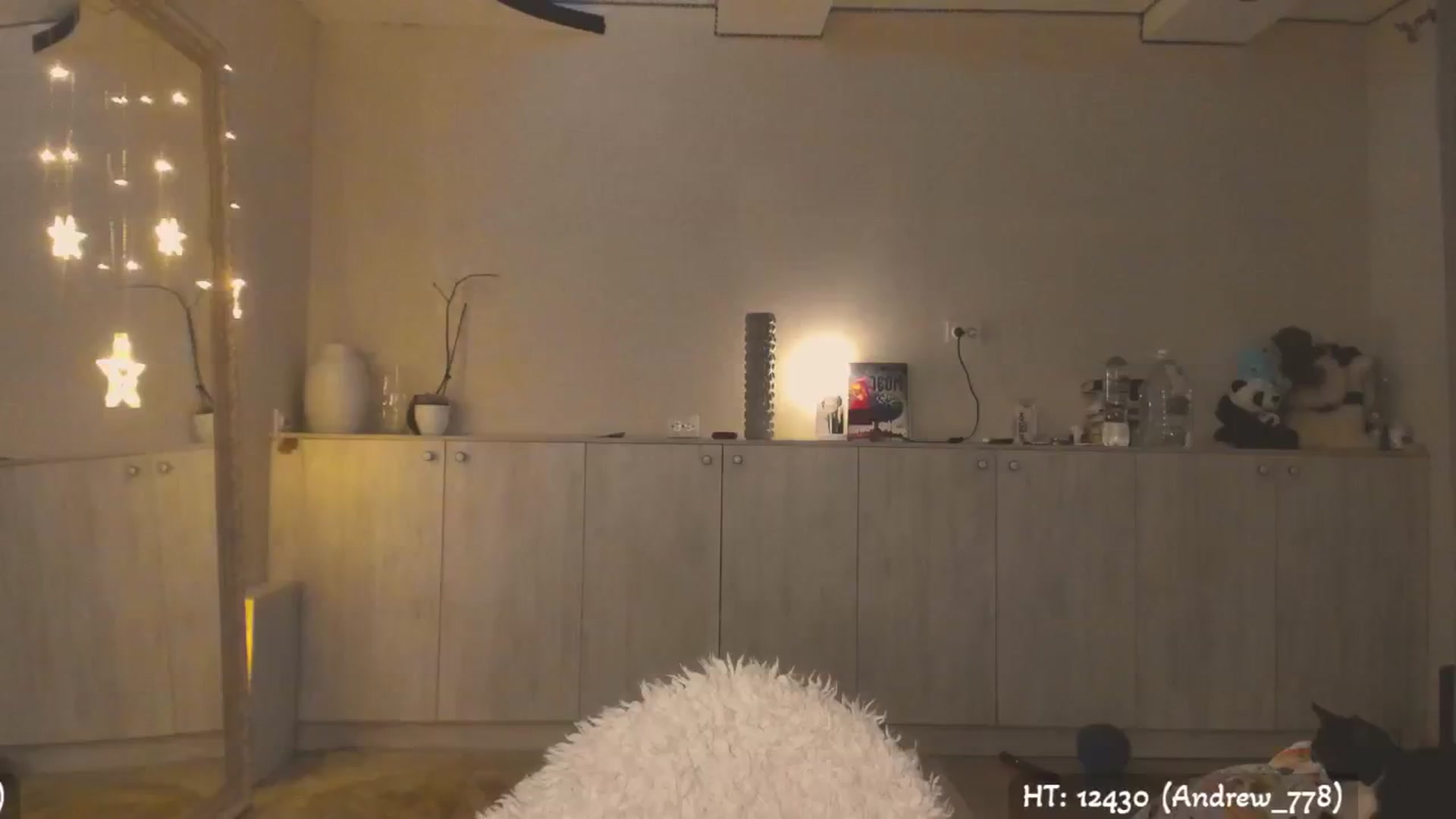 Gallery image thumbnail from Hot_Bun's myfreecams stream on, 05/18/2025, 01:46 image 18 of 20