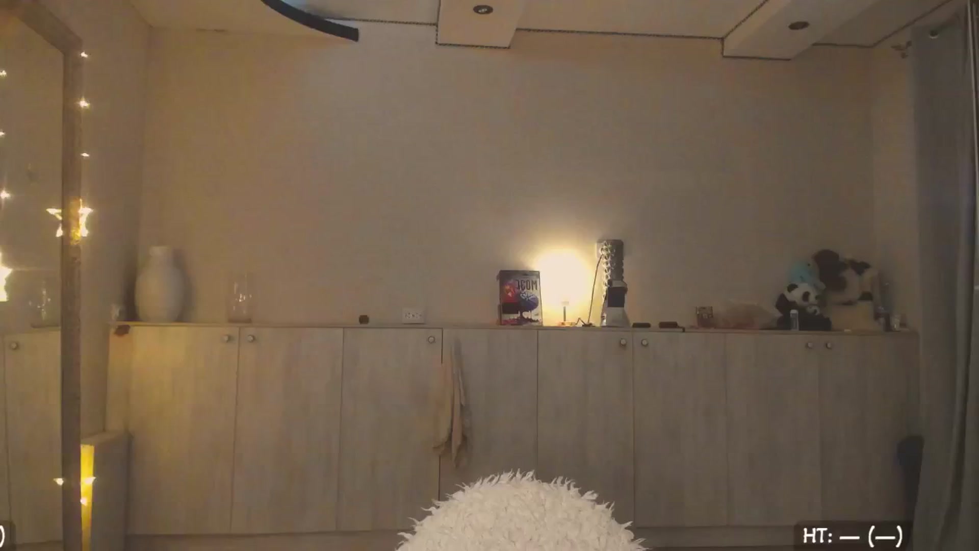 Gallery image thumbnail from Hot_Bun's myfreecams stream on, 06/01/2025, 24:42 image 3 of 20