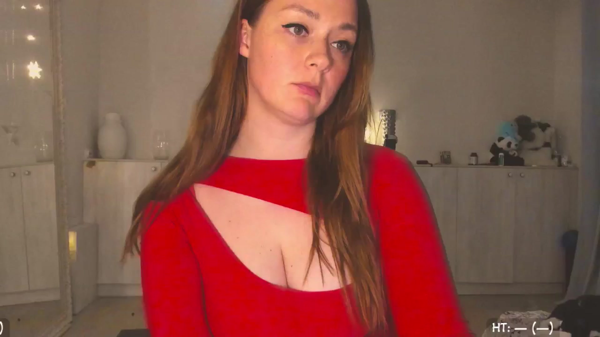 Gallery image thumbnail from Hot_Bun's myfreecams stream on, 06/01/2025, 01:55 image 19 of 20