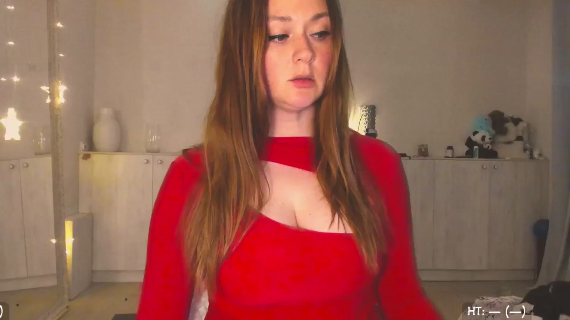 Gallery image thumbnail from Hot_Bun's myfreecams stream on, 06/01/2025, 01:55 image 18 of 20