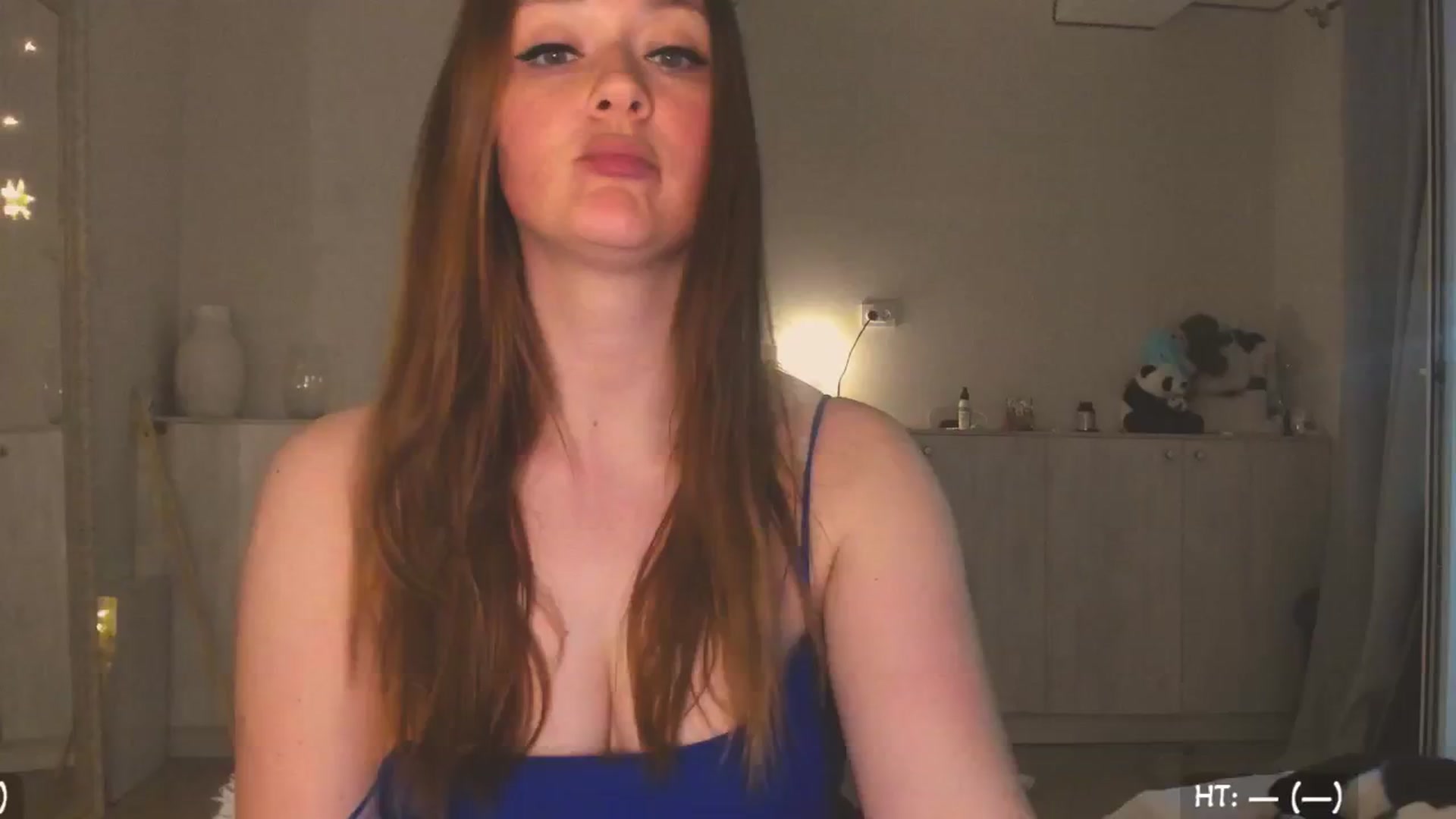 Gallery image thumbnail from Hot_Bun's myfreecams stream on, 06/02/2025, 01:17 image 15 of 20