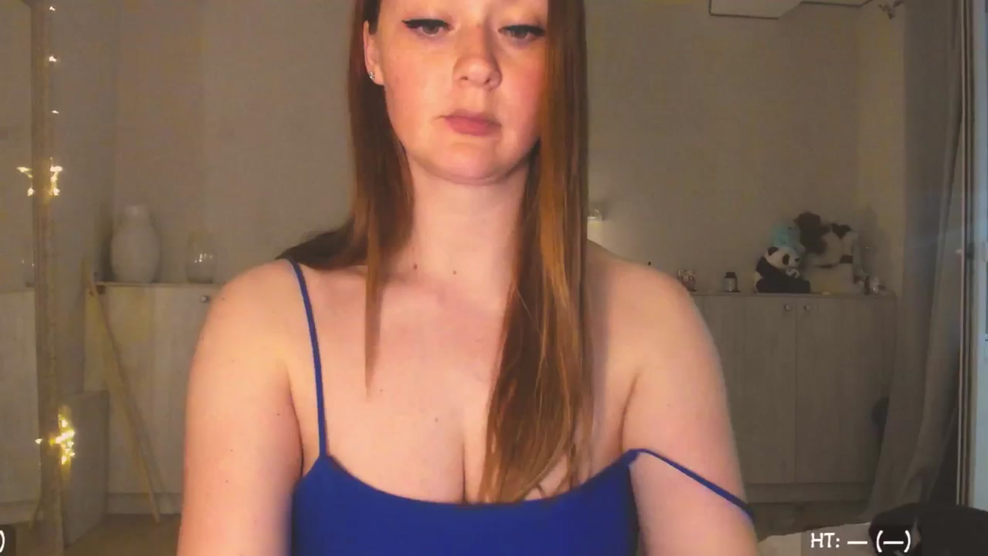 Gallery image thumbnail from Hot_Bun's myfreecams stream on, 06/02/2025, 01:17 image 12 of 20