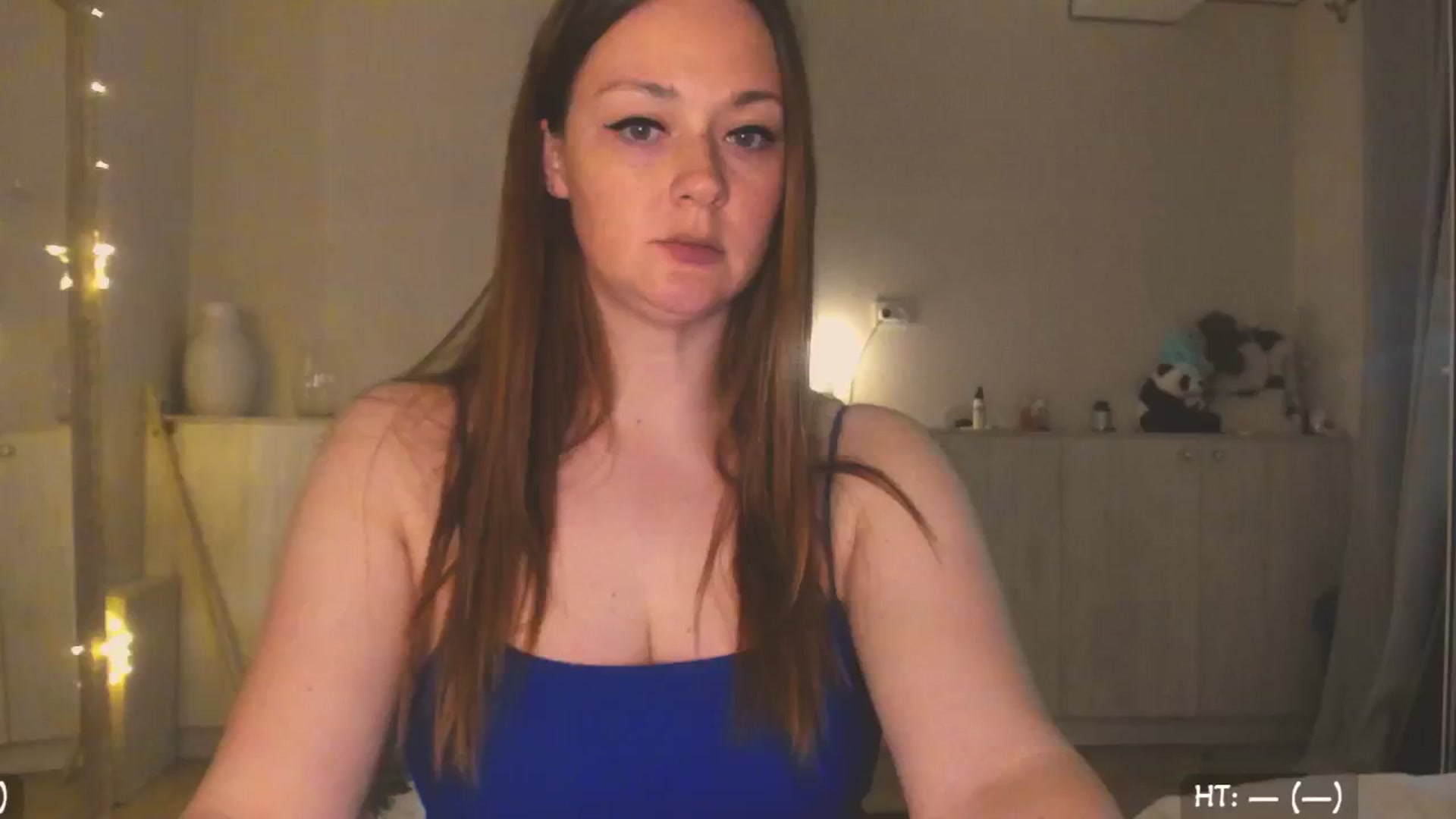 Gallery image thumbnail from Hot_Bun's myfreecams stream on, 06/02/2025, 01:17 image 7 of 20
