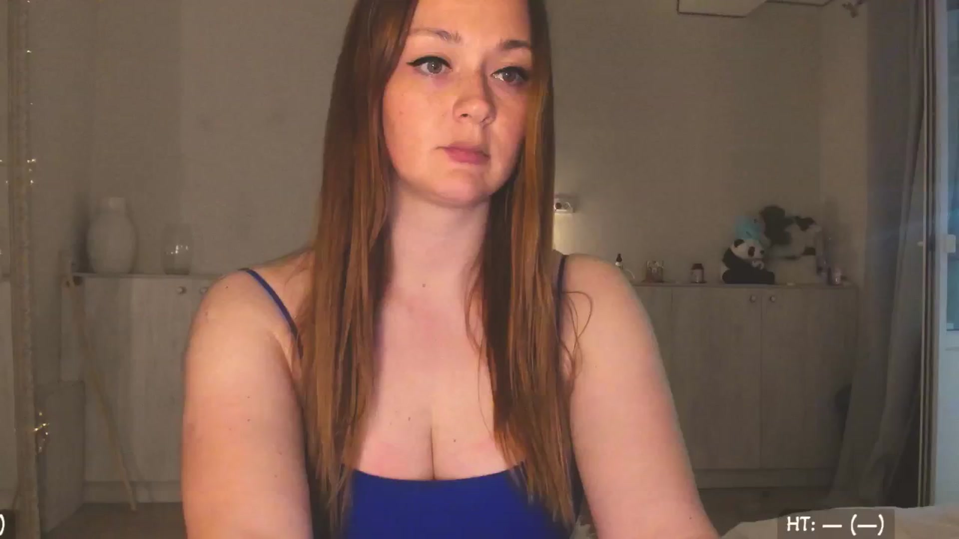 Gallery image thumbnail from Hot_Bun's myfreecams stream on, 06/02/2025, 01:17 image 3 of 20