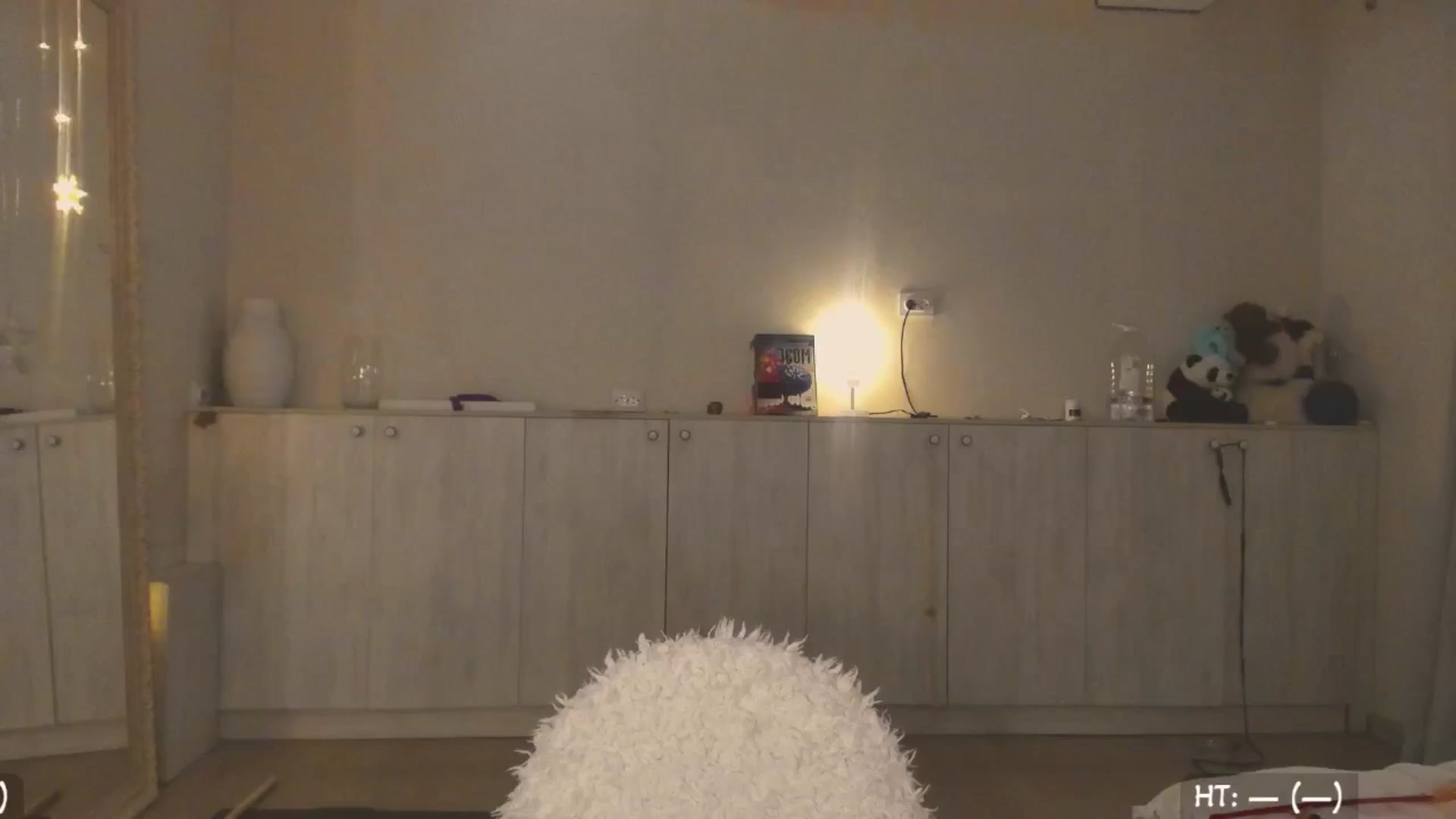 Gallery image thumbnail from Hot_Bun's myfreecams stream on, 06/05/2025, 01:40 image 13 of 20