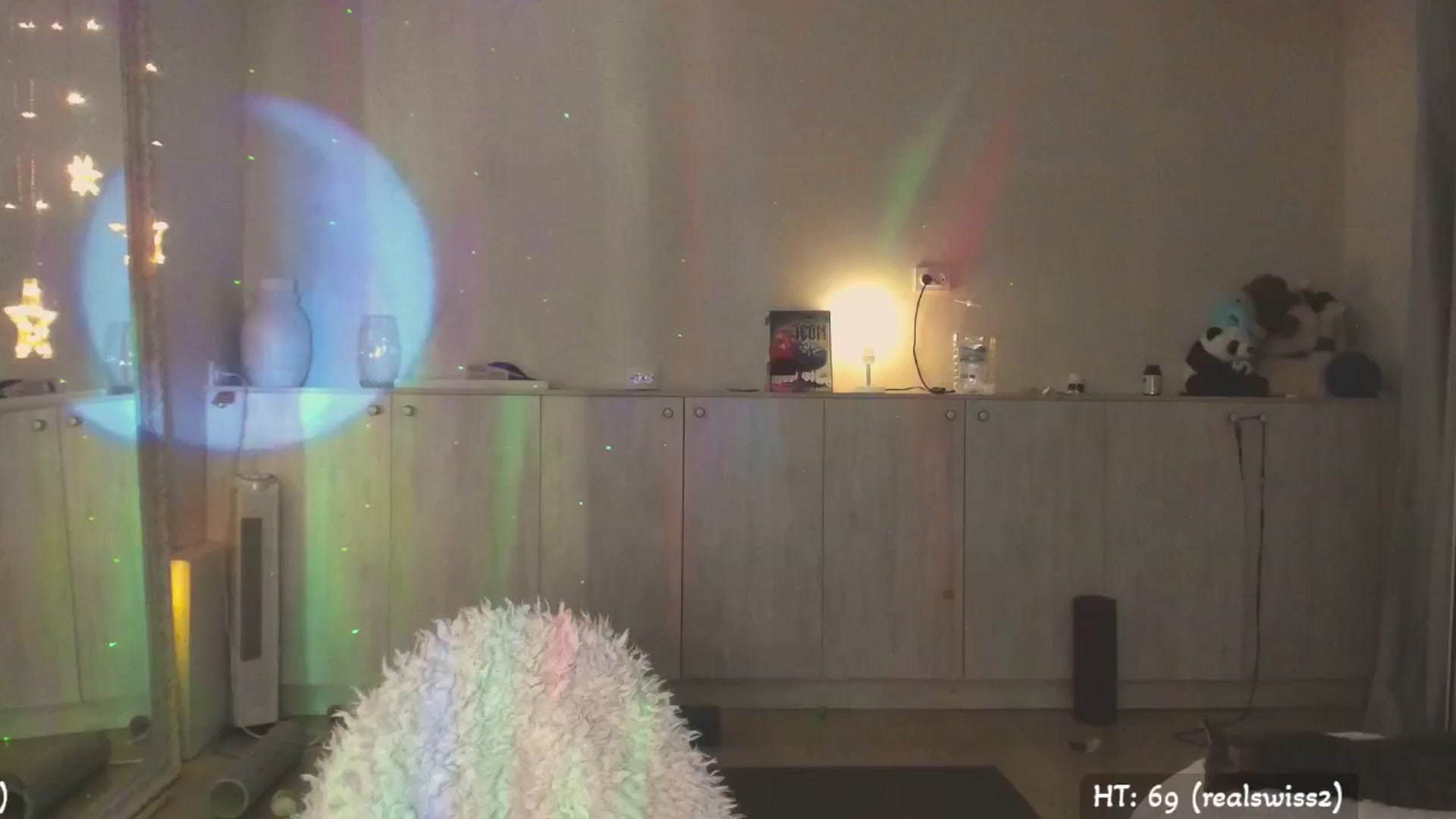 Gallery image thumbnail from Hot_Bun's myfreecams stream on, 06/06/2025, 02:00 image 9 of 20