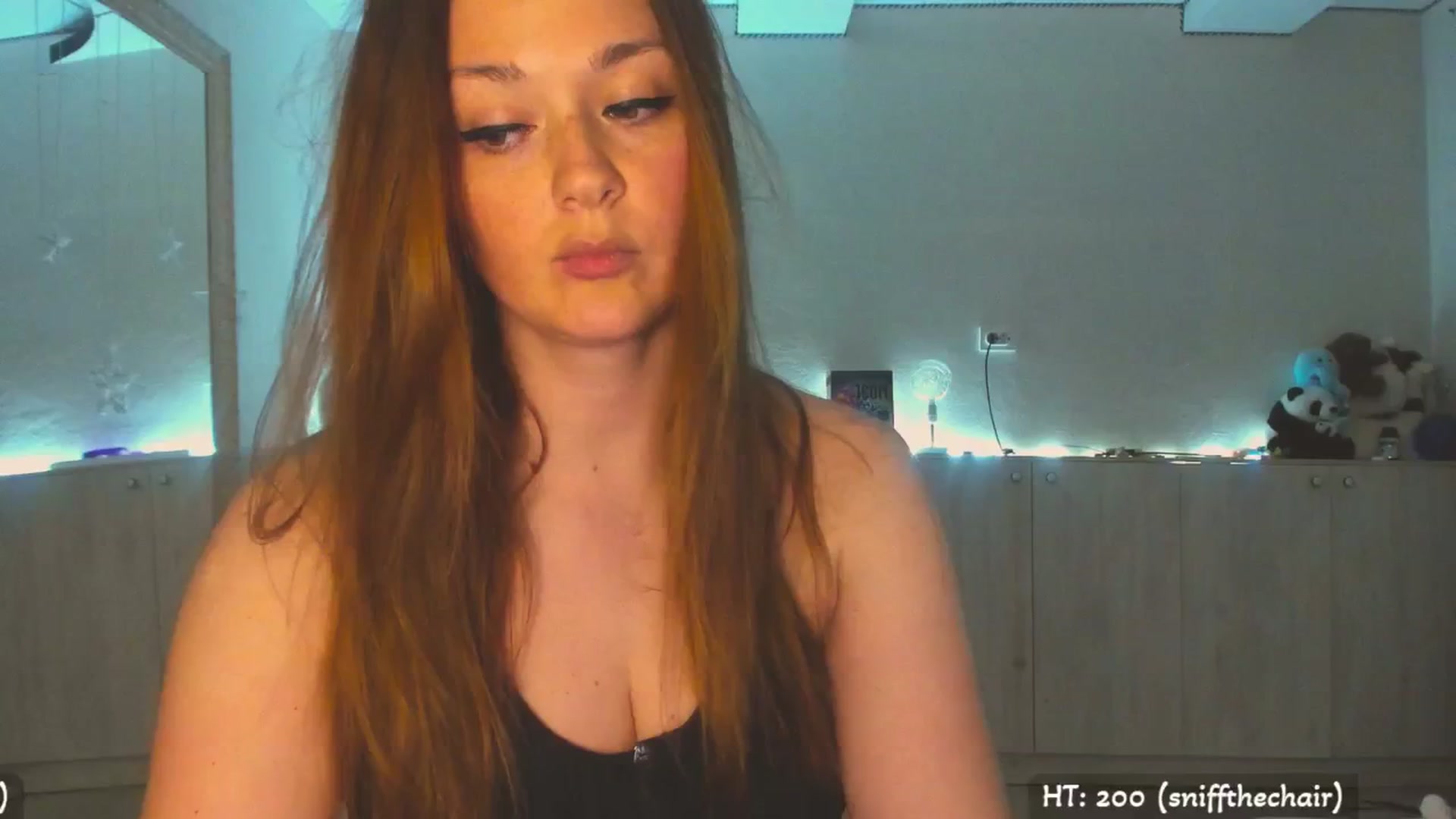 Gallery image thumbnail from Hot_Bun's myfreecams stream on, 06/07/2025, 01:30 image 6 of 20