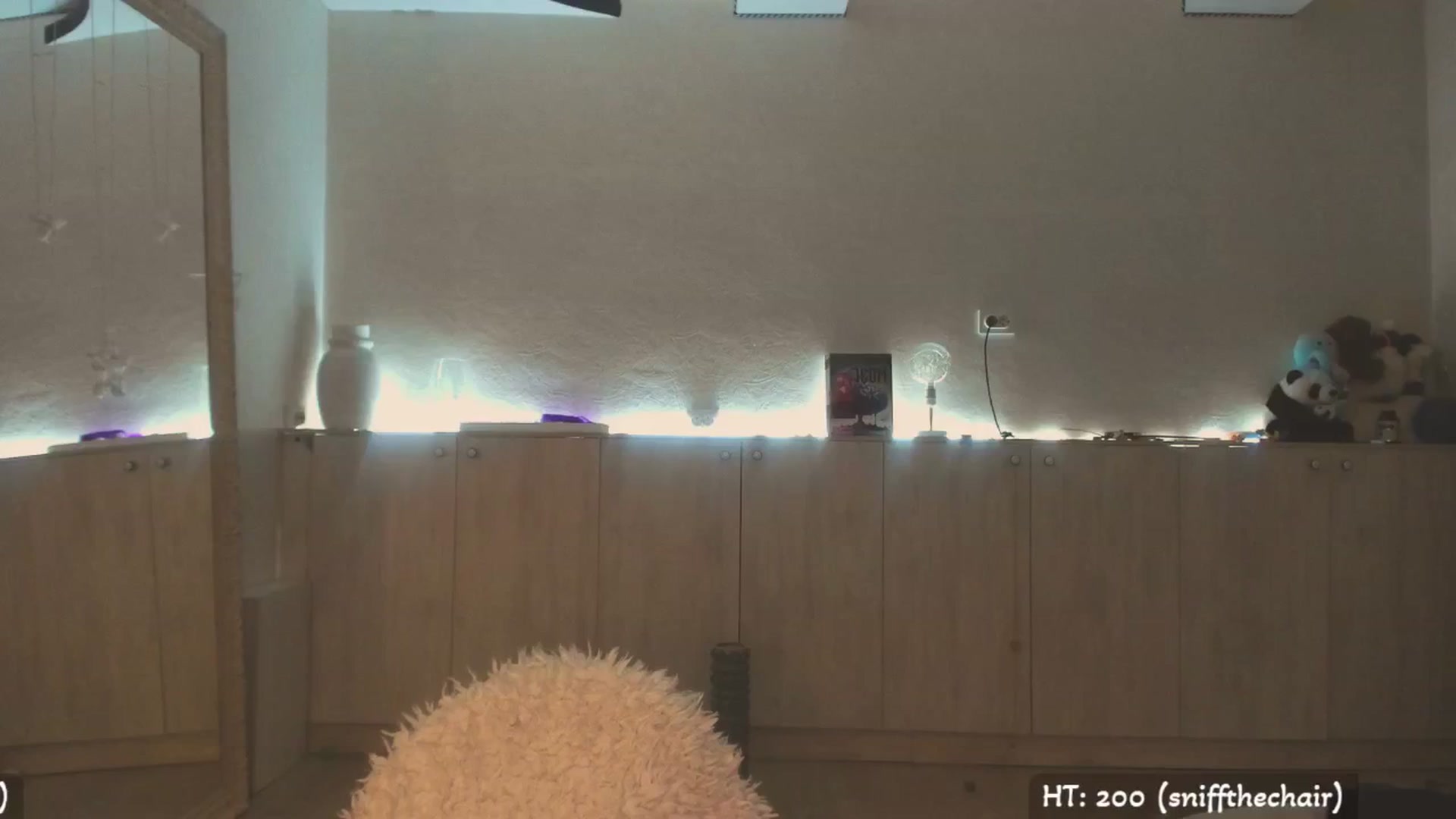 Gallery image thumbnail from Hot_Bun's myfreecams stream on, 06/07/2025, 01:30 image 10 of 20
