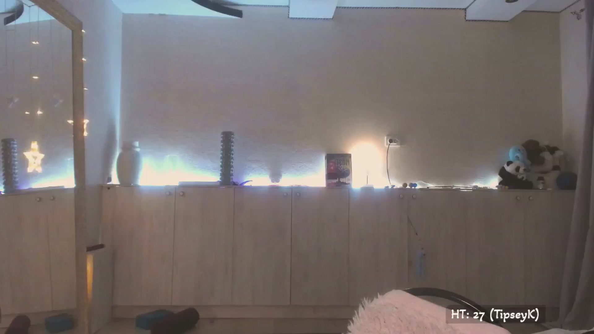 Gallery image thumbnail from Hot_Bun's myfreecams stream on, 06/14/2025, 01:58 image 5 of 20