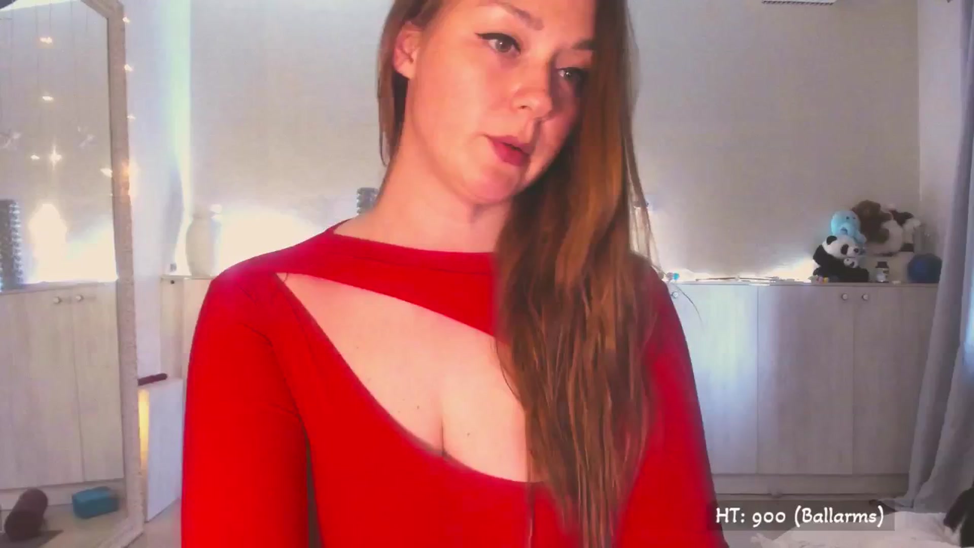 Gallery image thumbnail from Hot_Bun's myfreecams stream on, 06/14/2025, 01:58 image 14 of 20