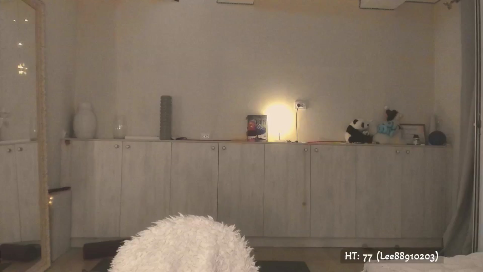 Gallery image thumbnail from Hot_Bun's myfreecams stream on, 06/16/2025, 02:08 image 3 of 20